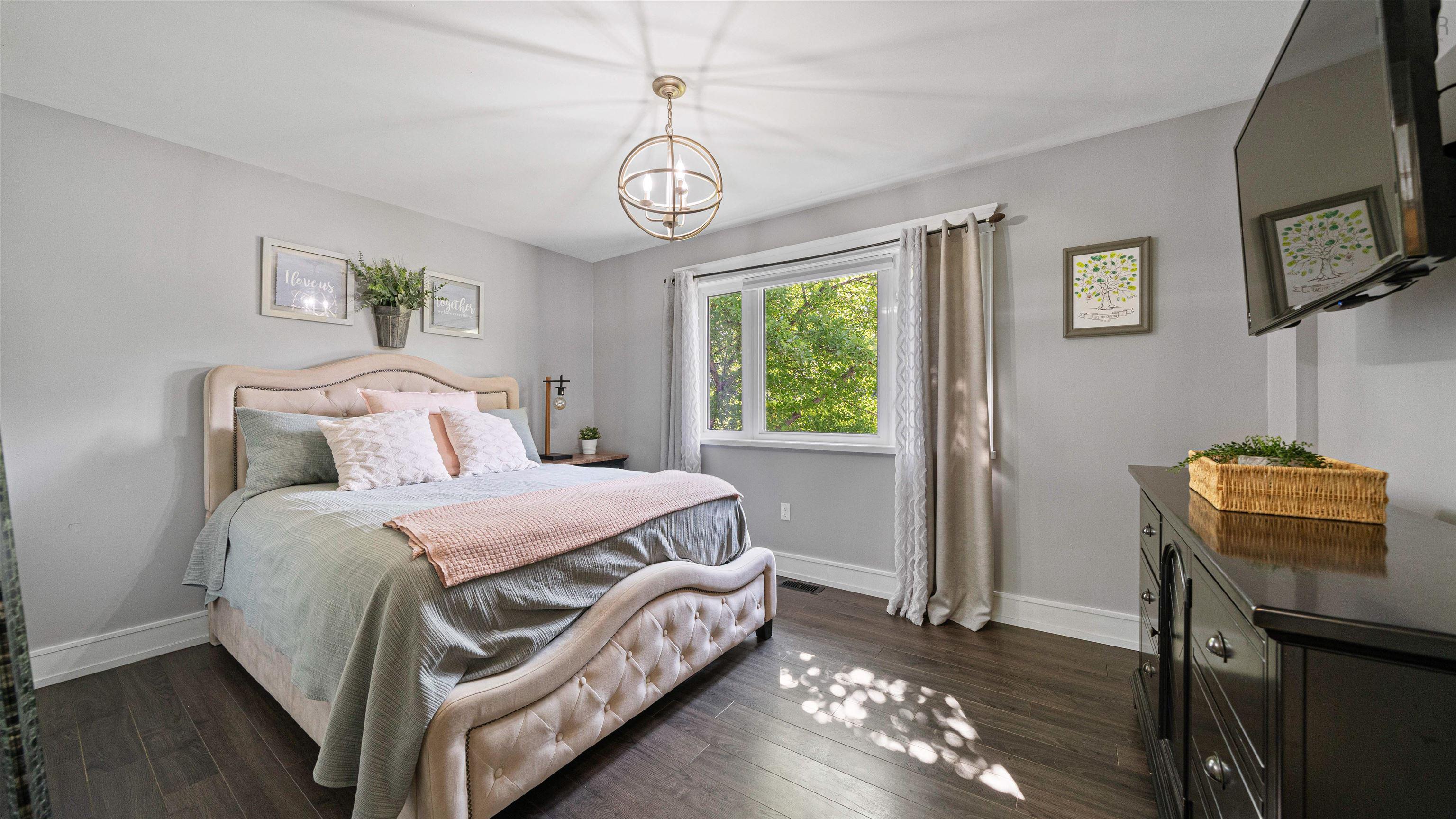 $599,900.00: 6 Norman Boulevard, Hammonds Plains