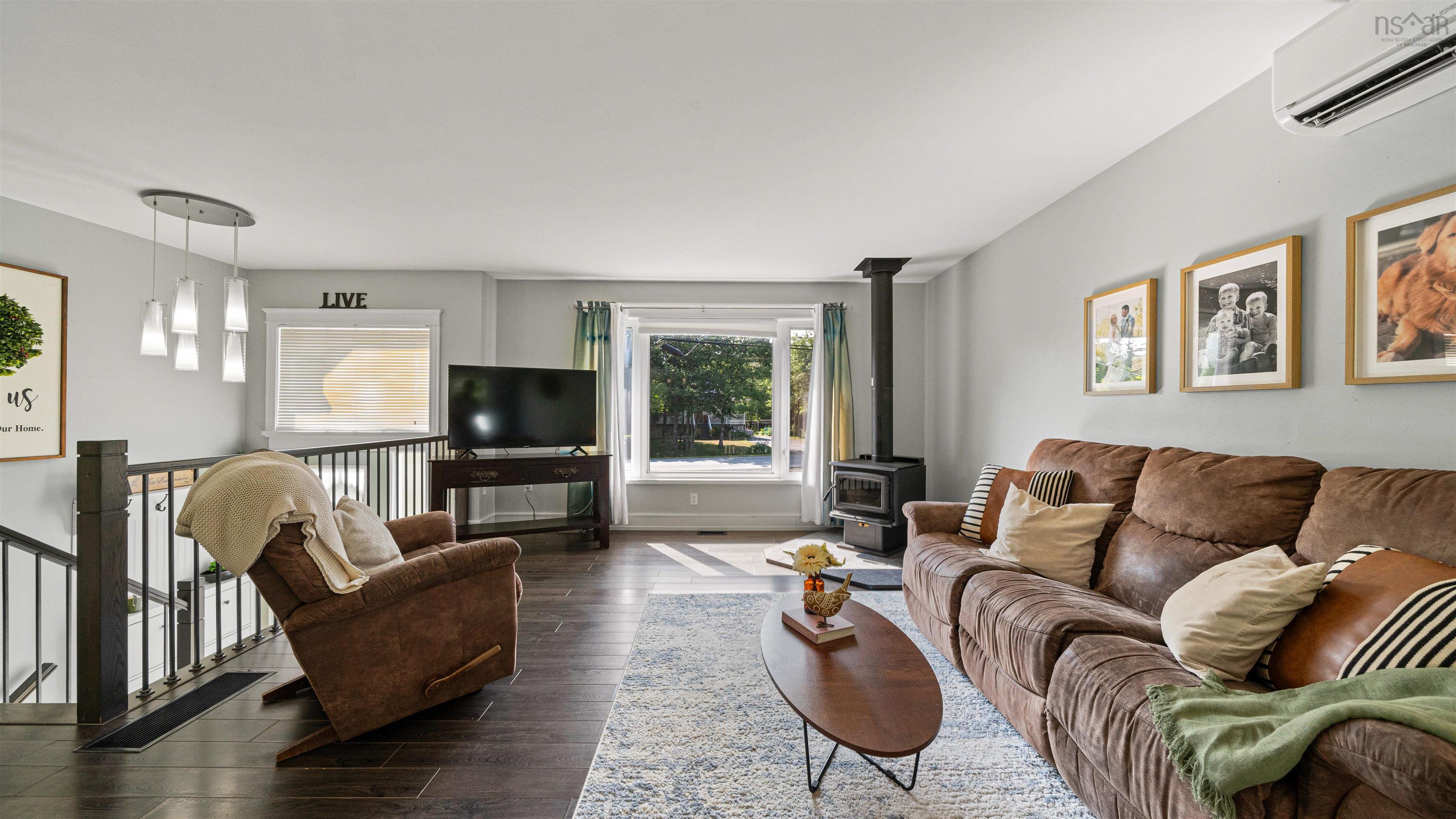$599,900.00: 6 Norman Boulevard, Hammonds Plains
