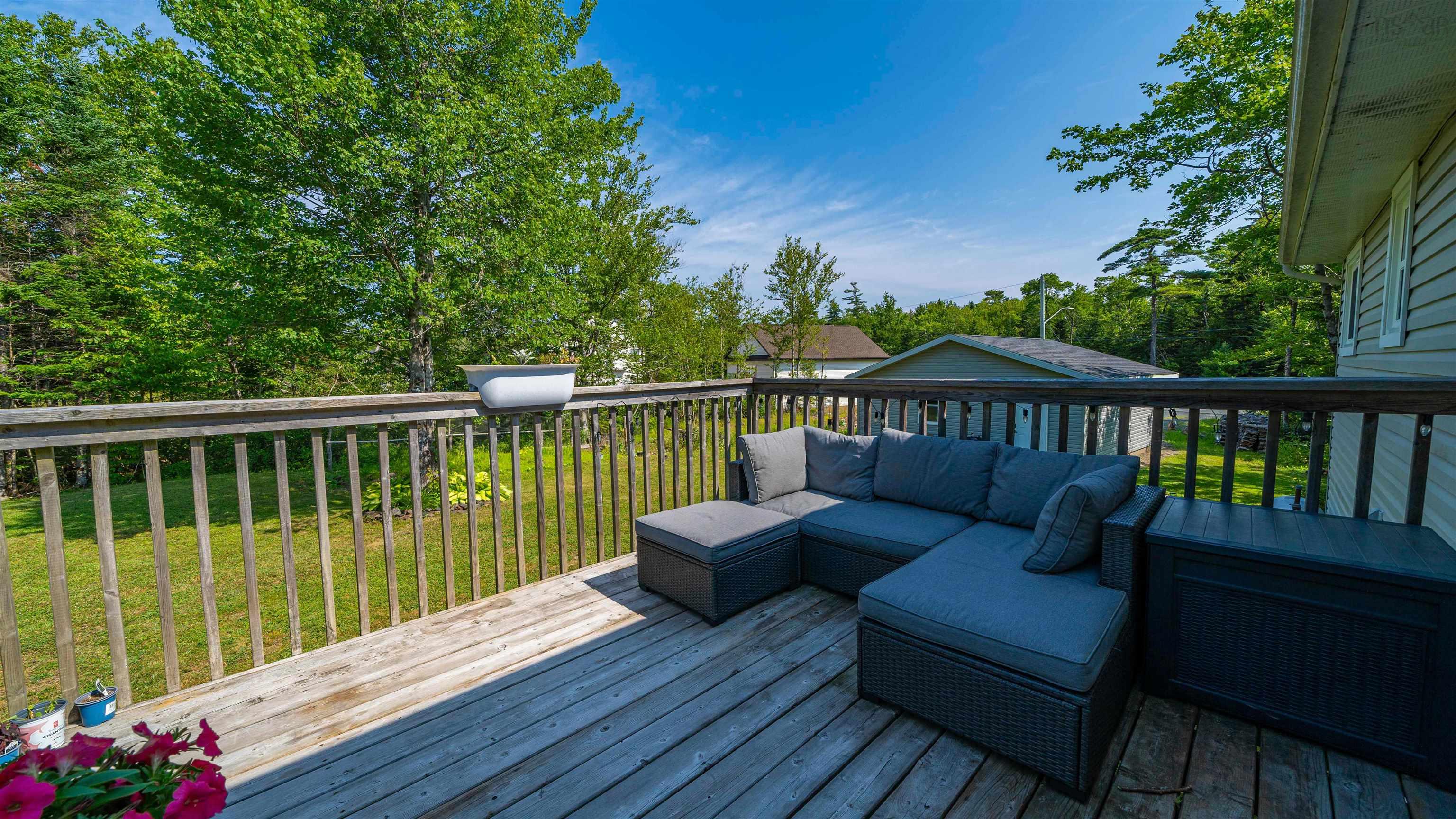 $599,900.00: 6 Norman Boulevard, Hammonds Plains