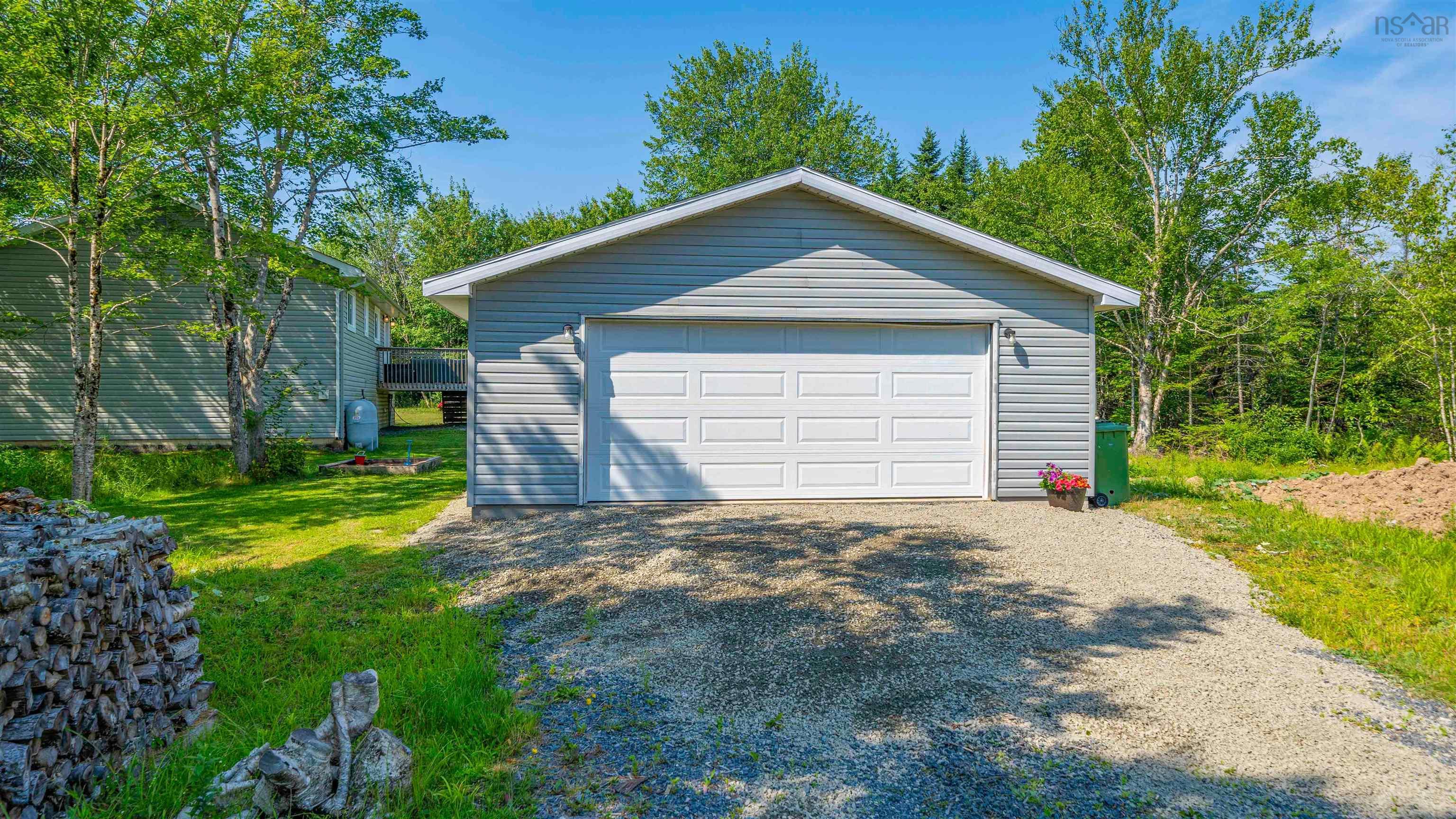 $599,900.00: 6 Norman Boulevard, Hammonds Plains