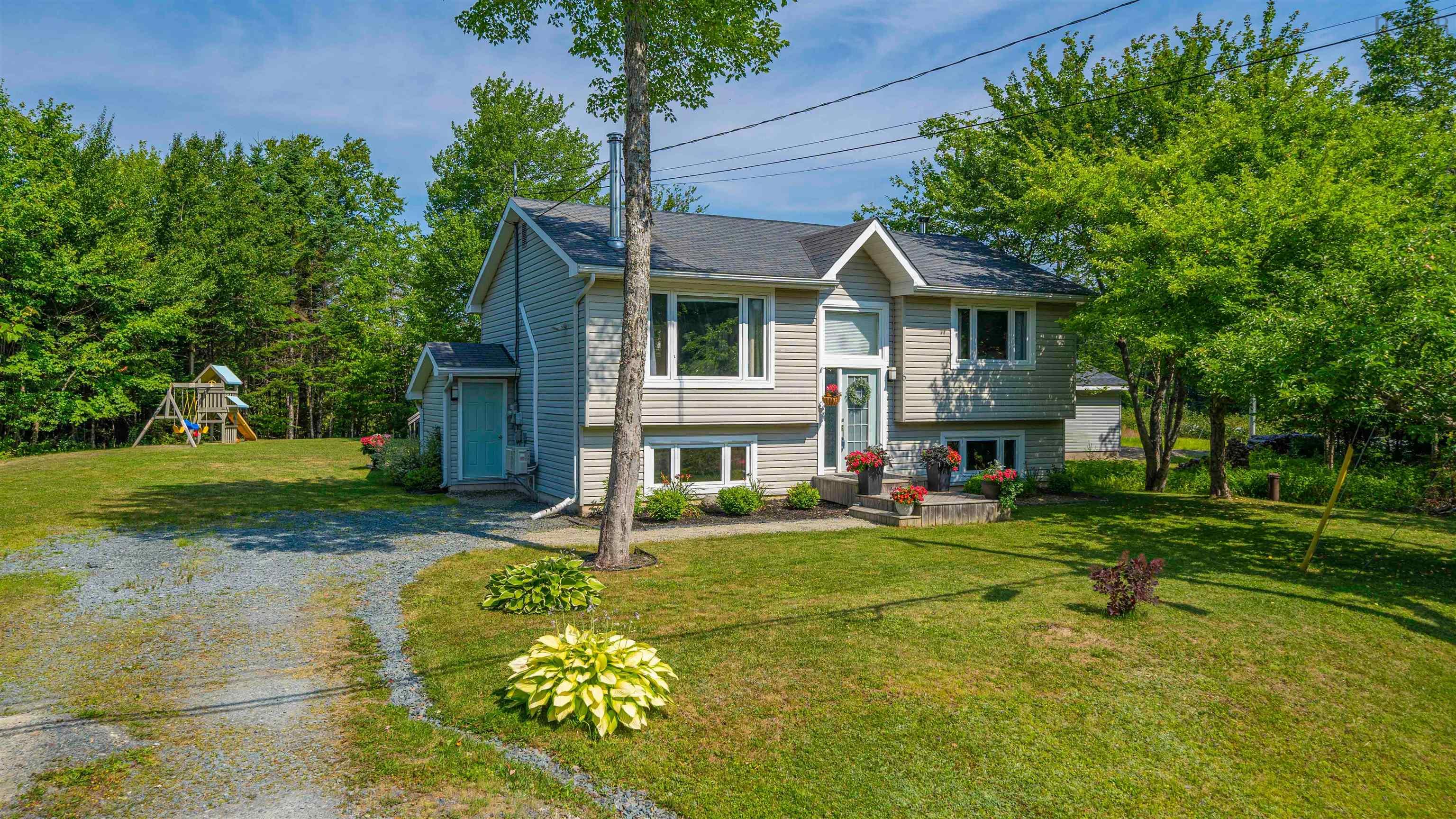 $599,900.00: 6 Norman Boulevard, Hammonds Plains