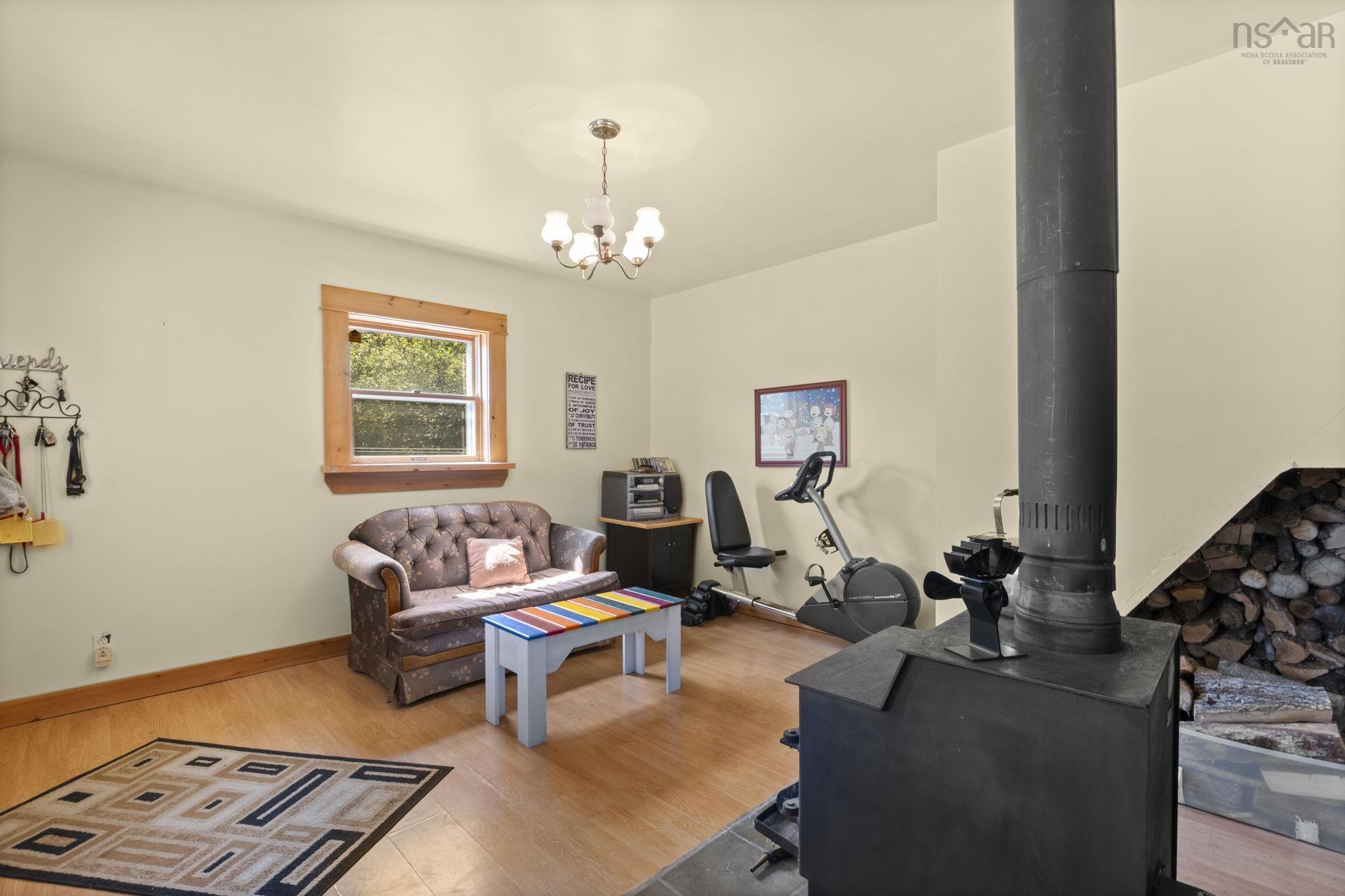 $379,900.00: 1001 BROOKLYN Street, North Kingston