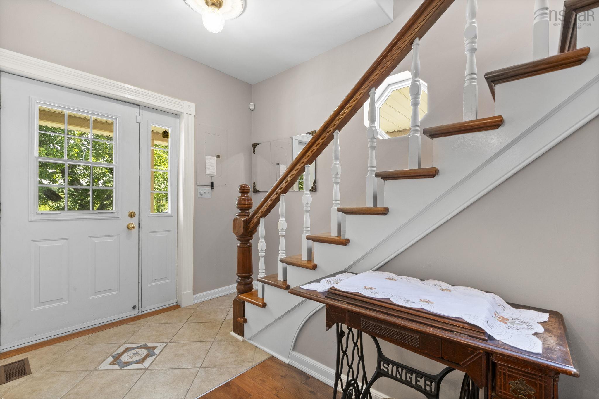 $379,900.00: 1001 BROOKLYN Street, North Kingston
