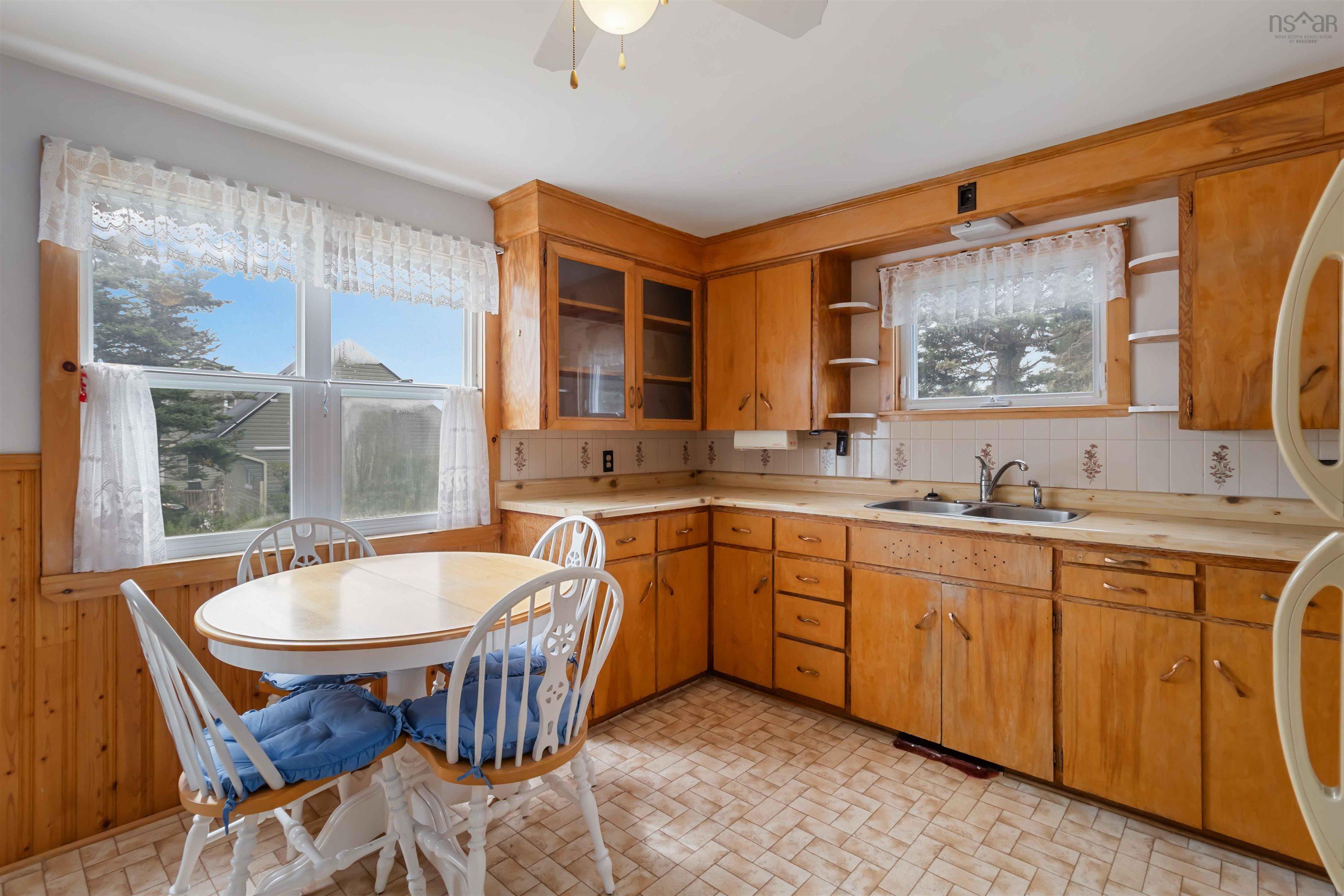 $275,000.00: 1620 Ostrea Lake Road, Musquodoboit Harbour