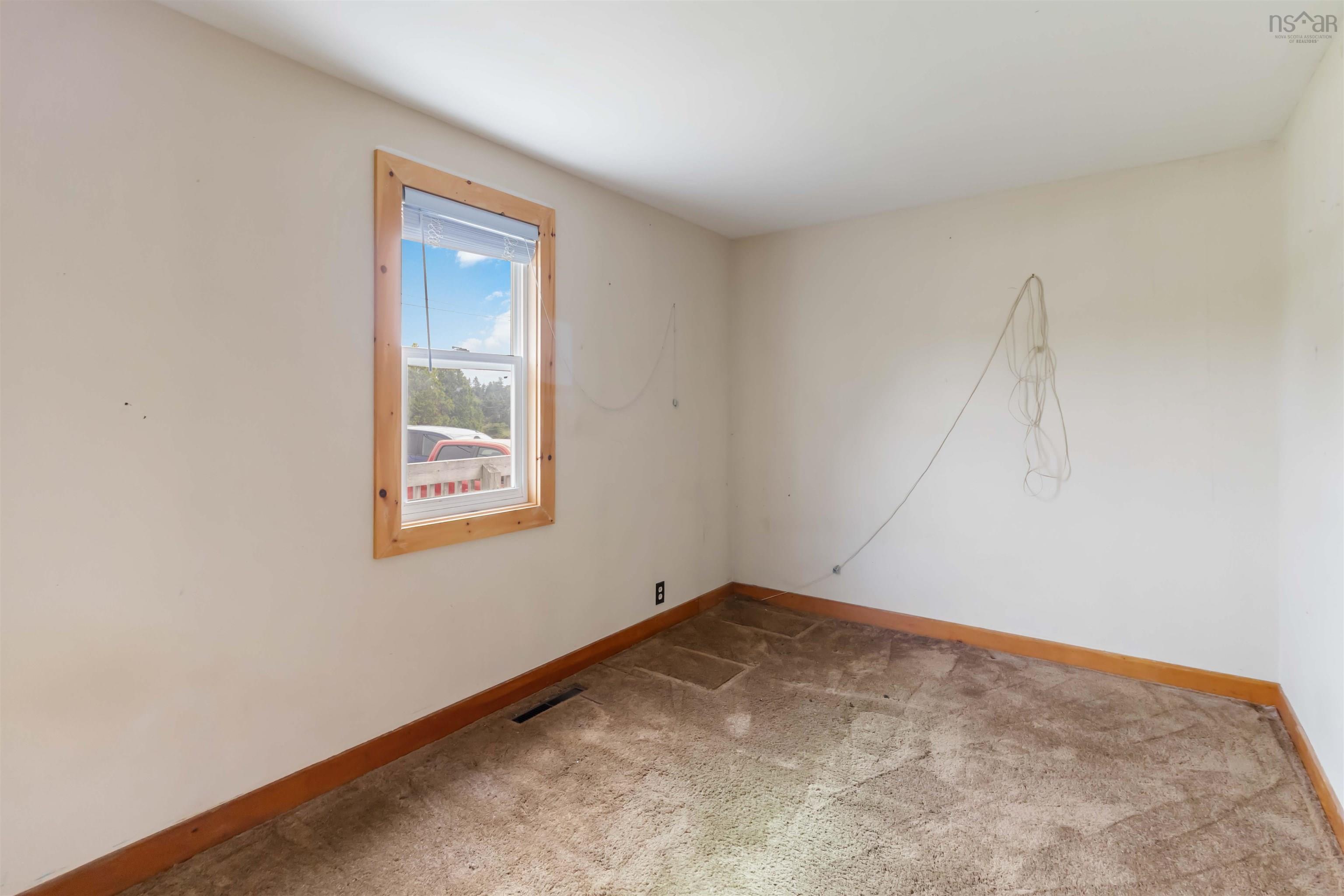 $275,000.00: 1620 Ostrea Lake Road, Musquodoboit Harbour