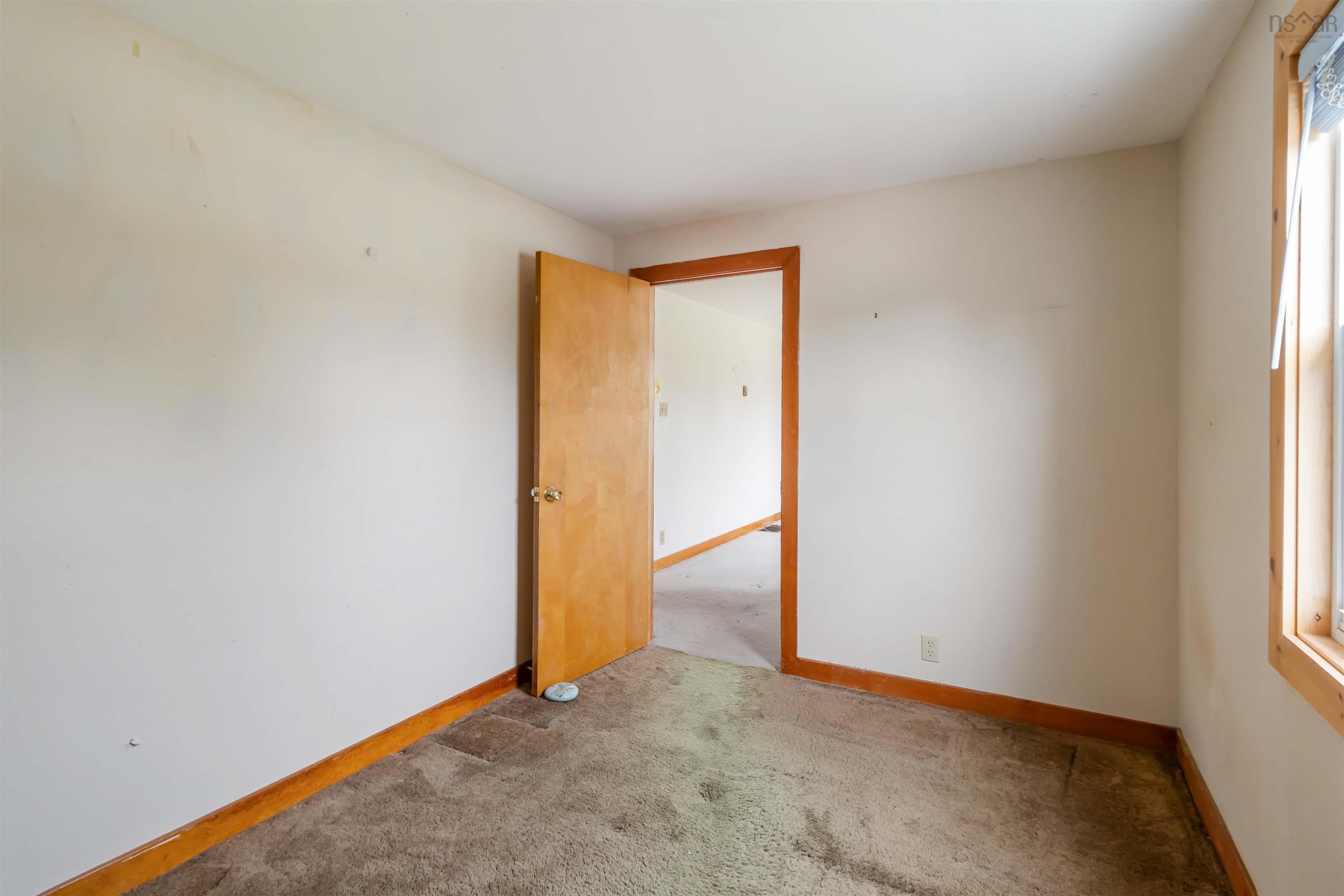 $275,000.00: 1620 Ostrea Lake Road, Musquodoboit Harbour