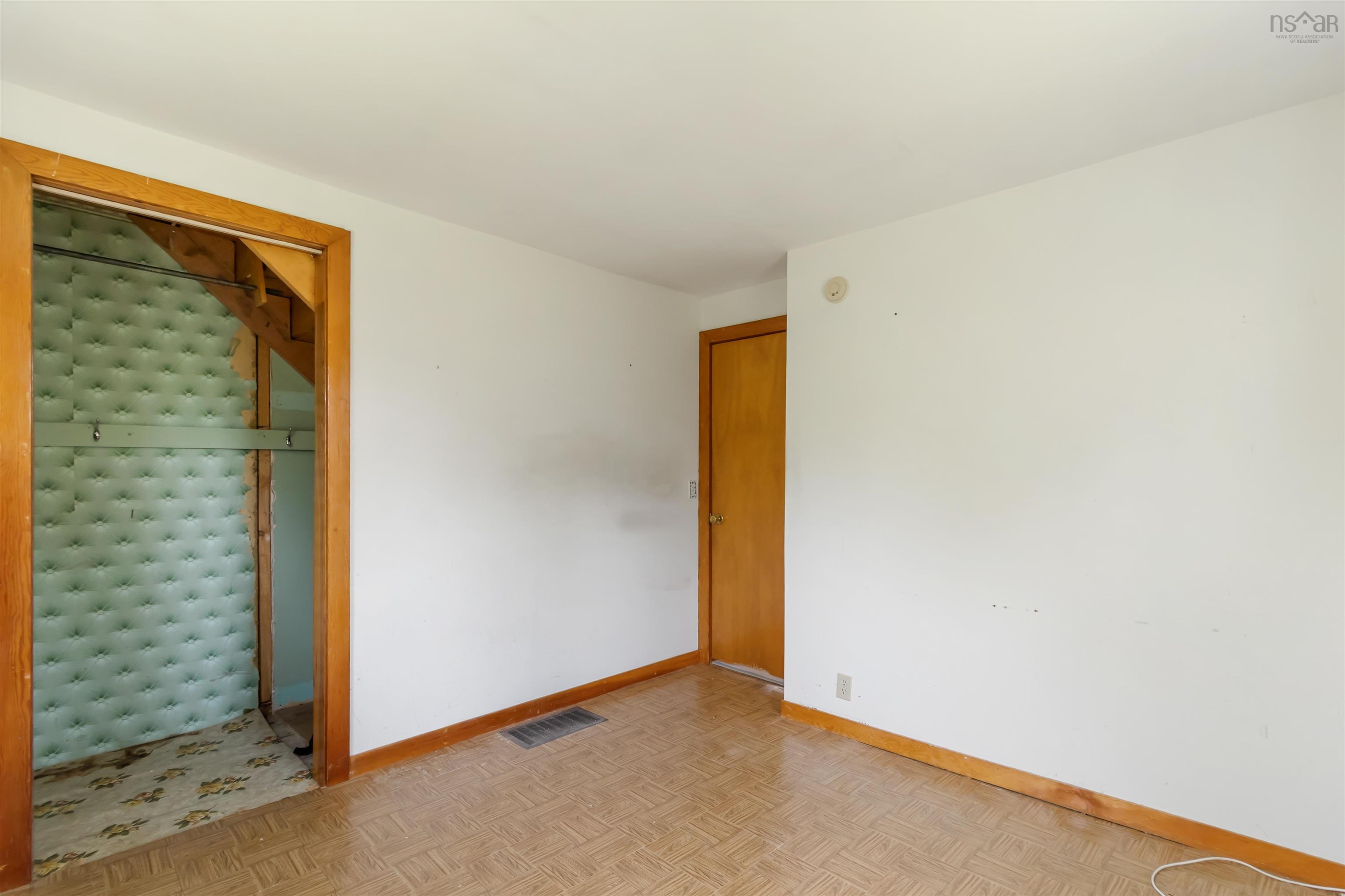 $275,000.00: 1620 Ostrea Lake Road, Musquodoboit Harbour