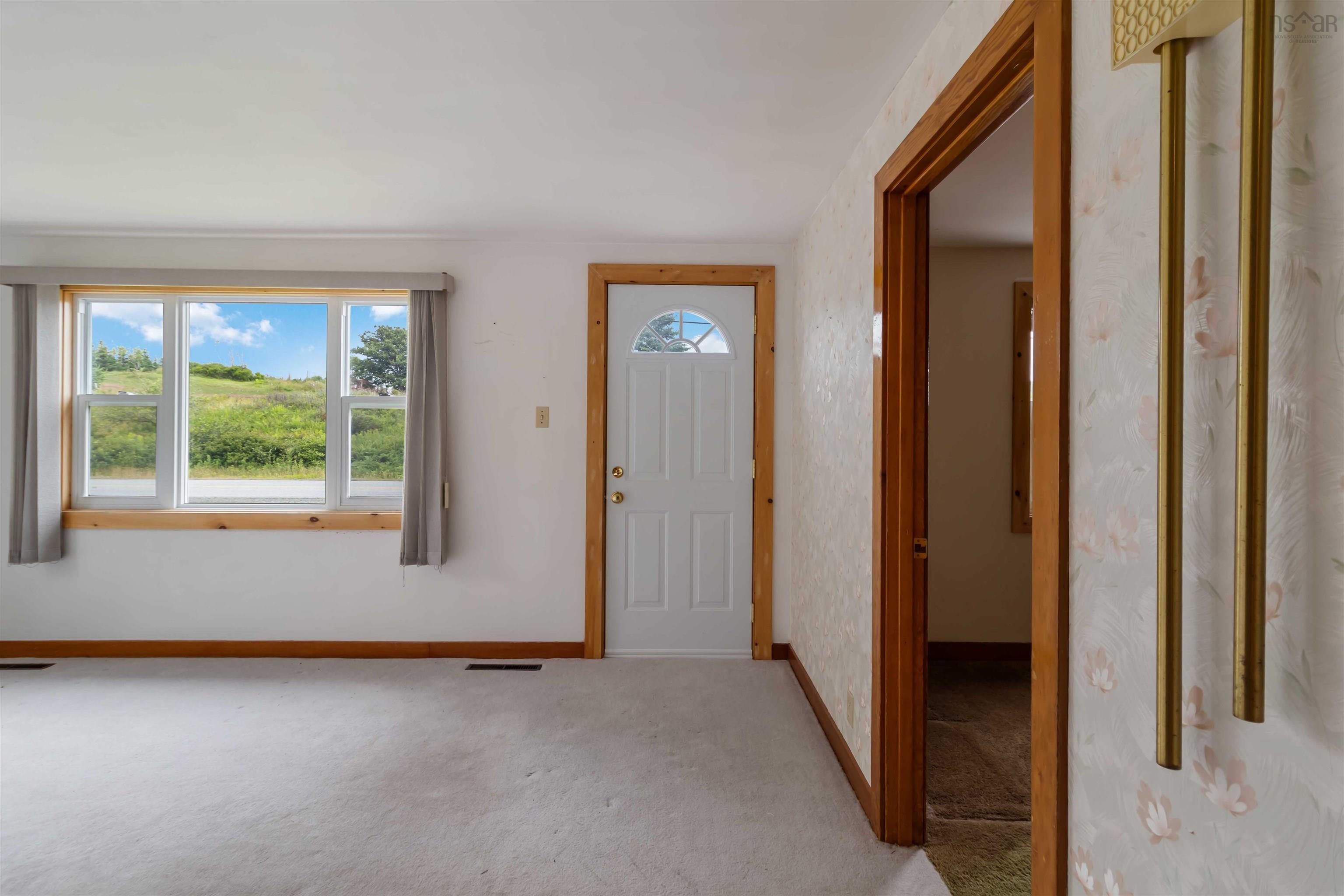 $275,000.00: 1620 Ostrea Lake Road, Musquodoboit Harbour