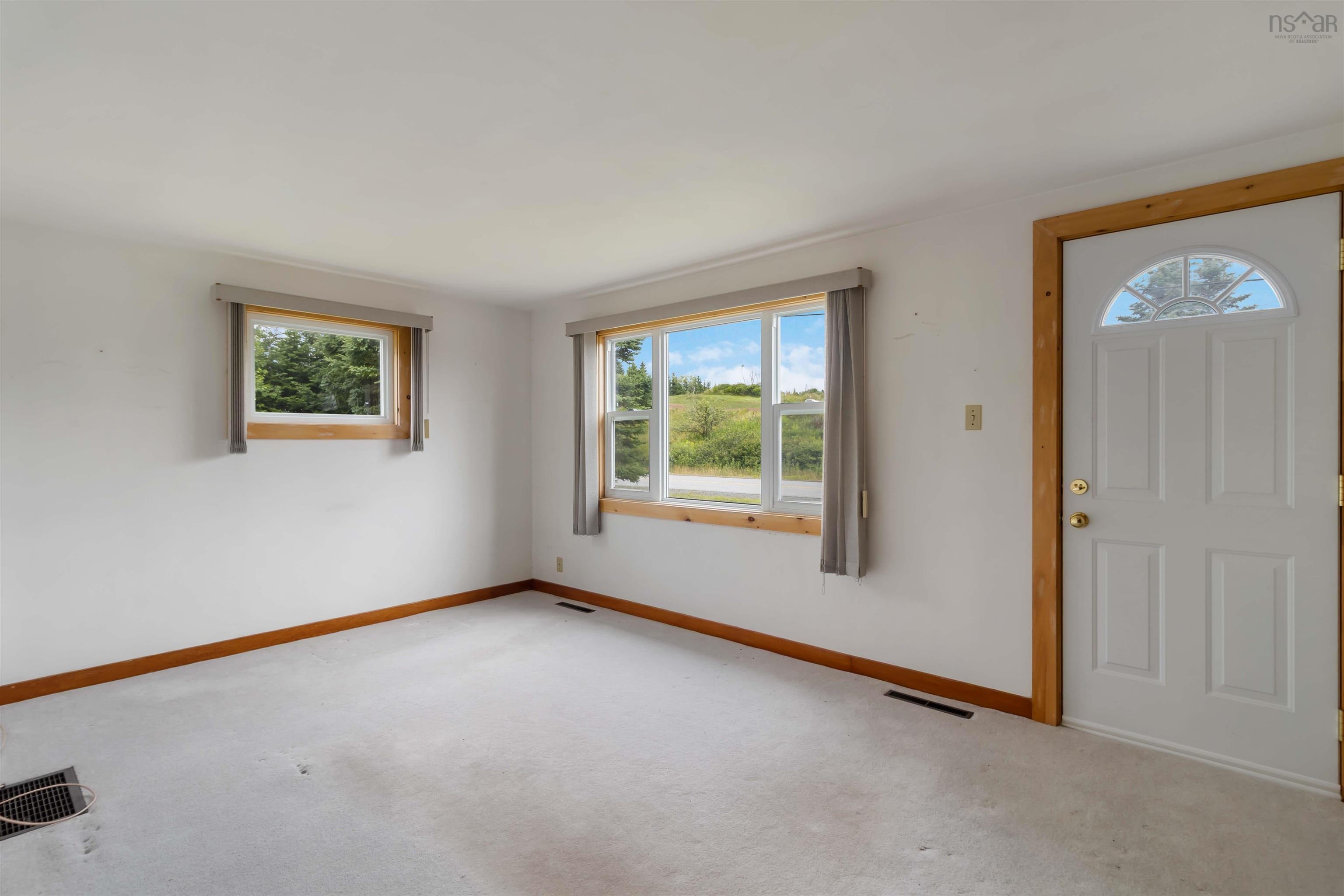 $275,000.00: 1620 Ostrea Lake Road, Musquodoboit Harbour