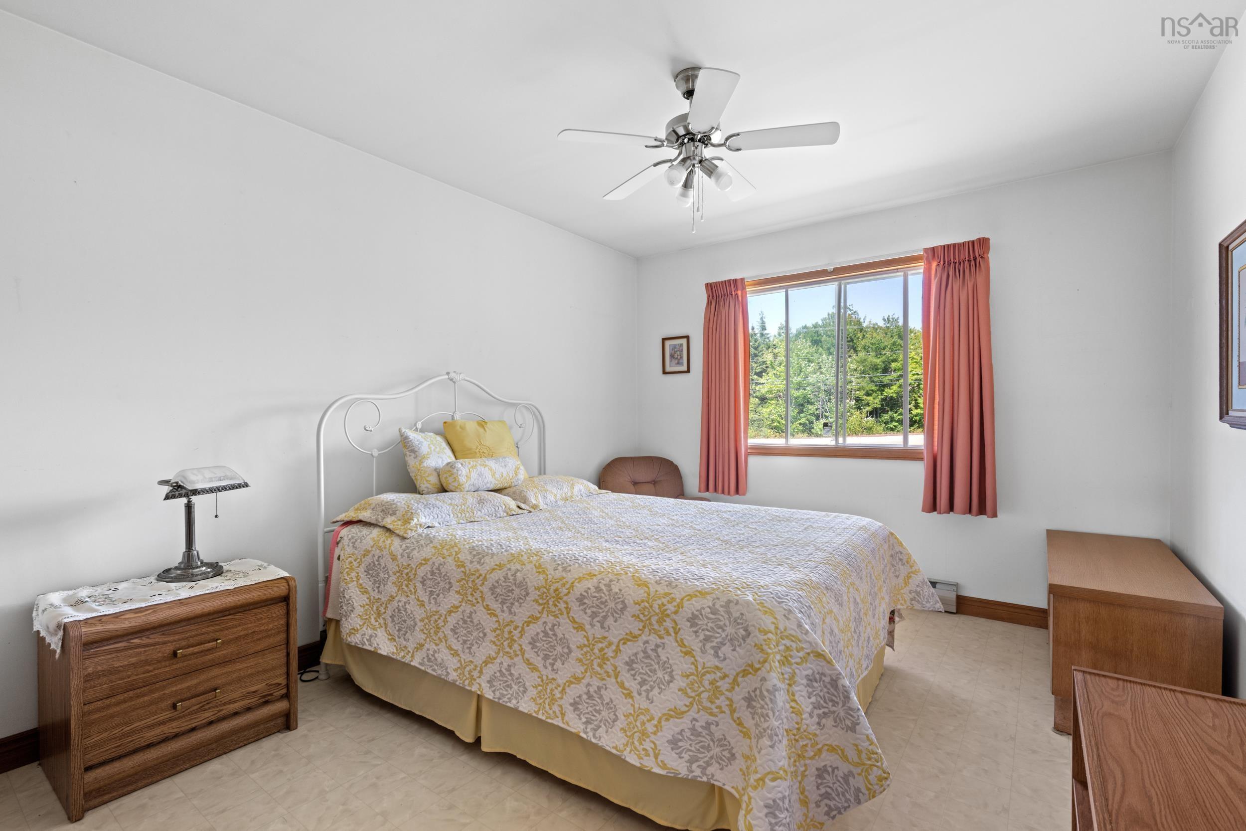 $1,350,000.00: 7239 Highway 329, East River Point