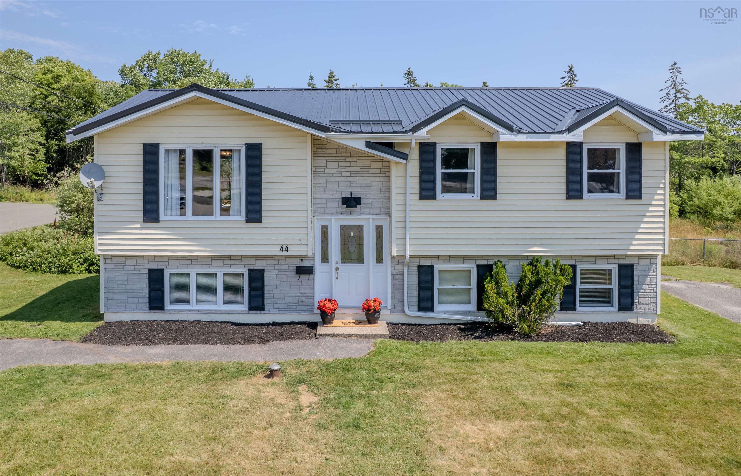 $399,999.00: 42-44 Daley Drive, Coxheath