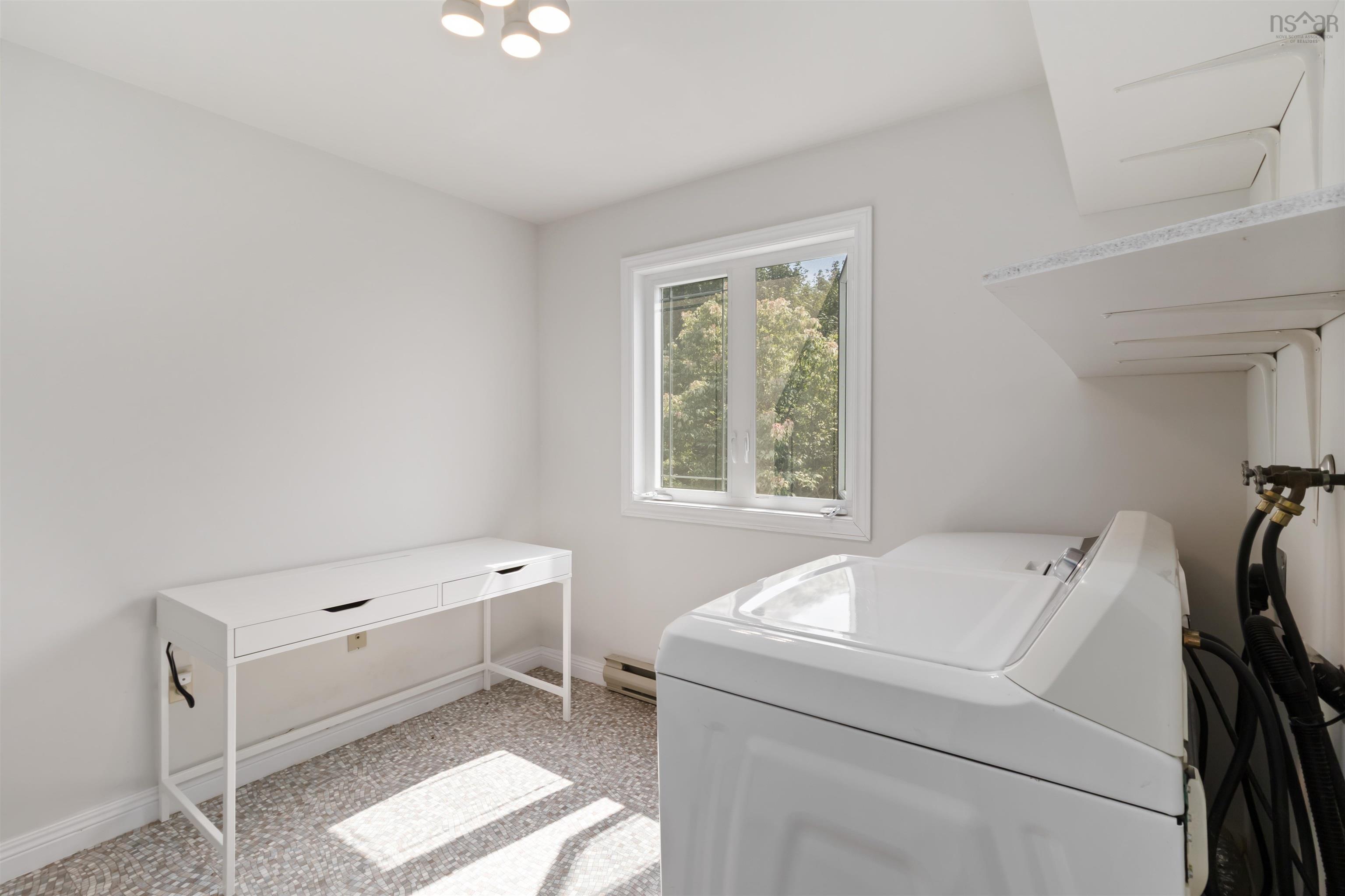 $424,900.00: 211 Greenwood Avenue, Timberlea
