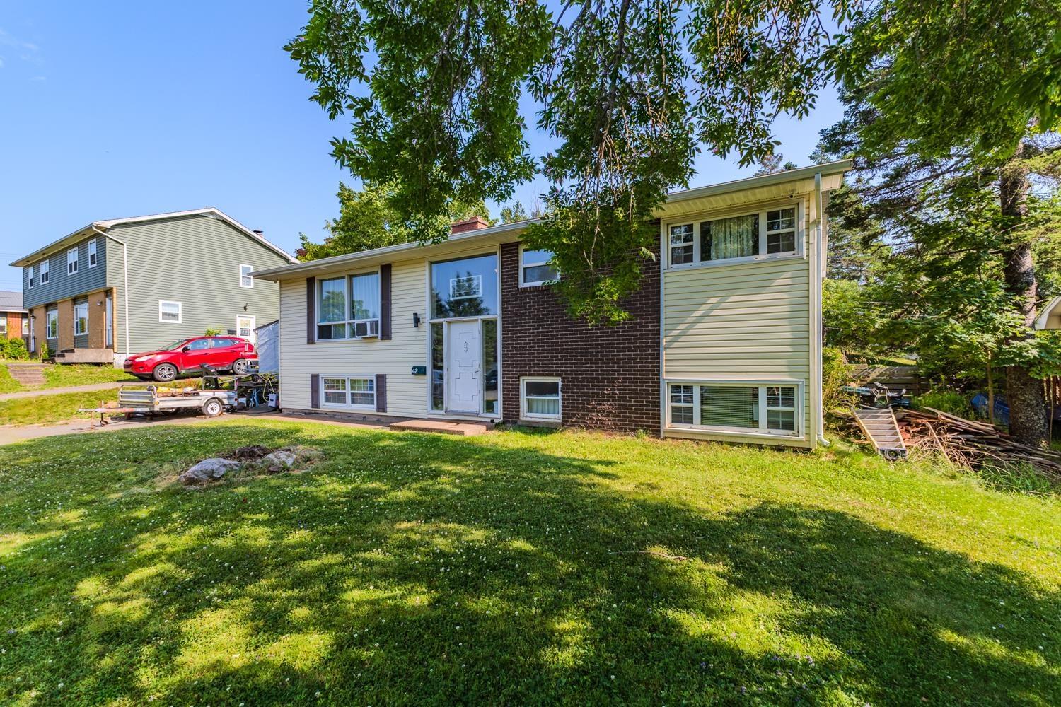 $325,000.00: 42 Edgewood Dr, Truro