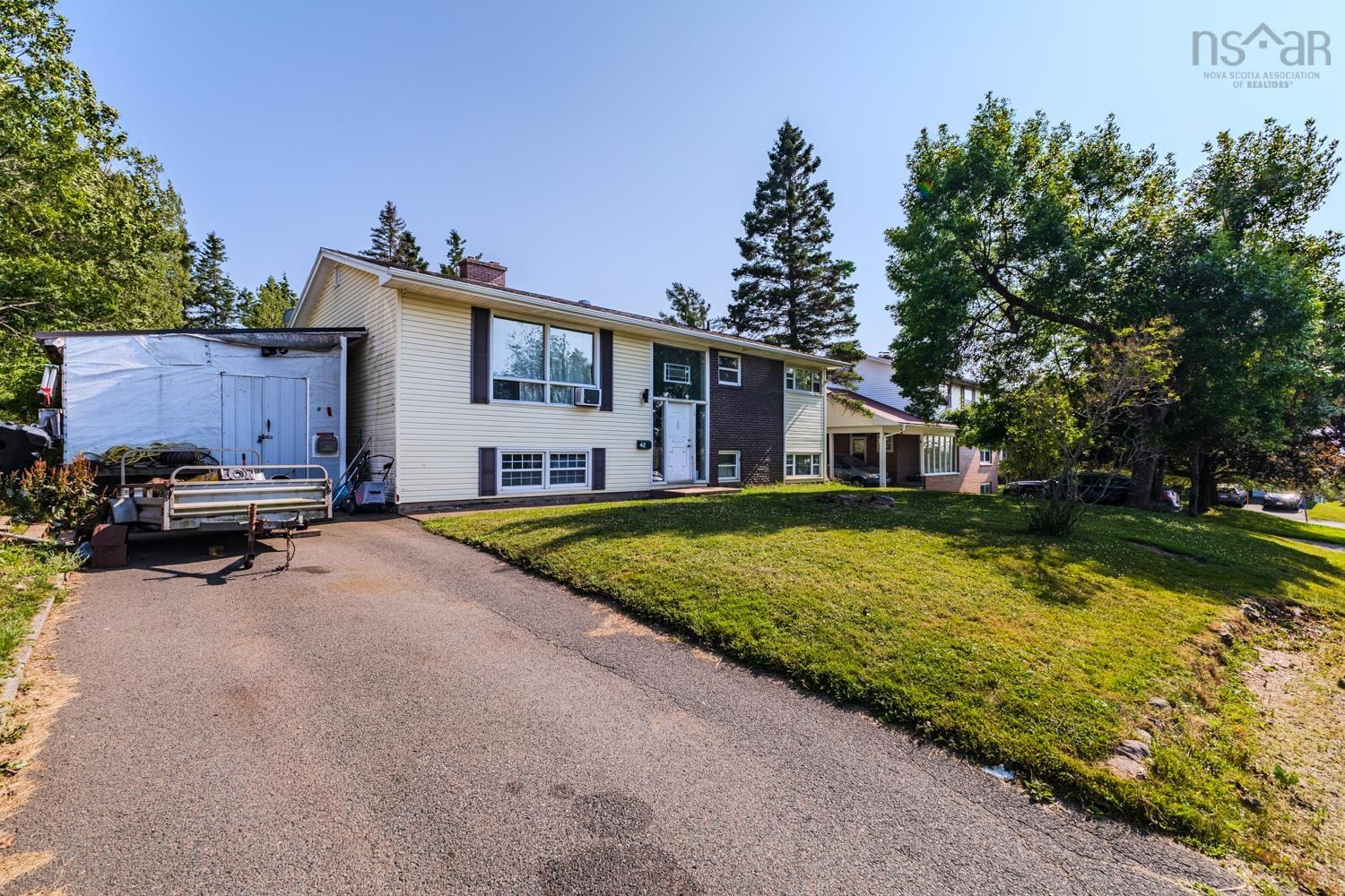 $325,000.00: 42 Edgewood Dr, Truro
