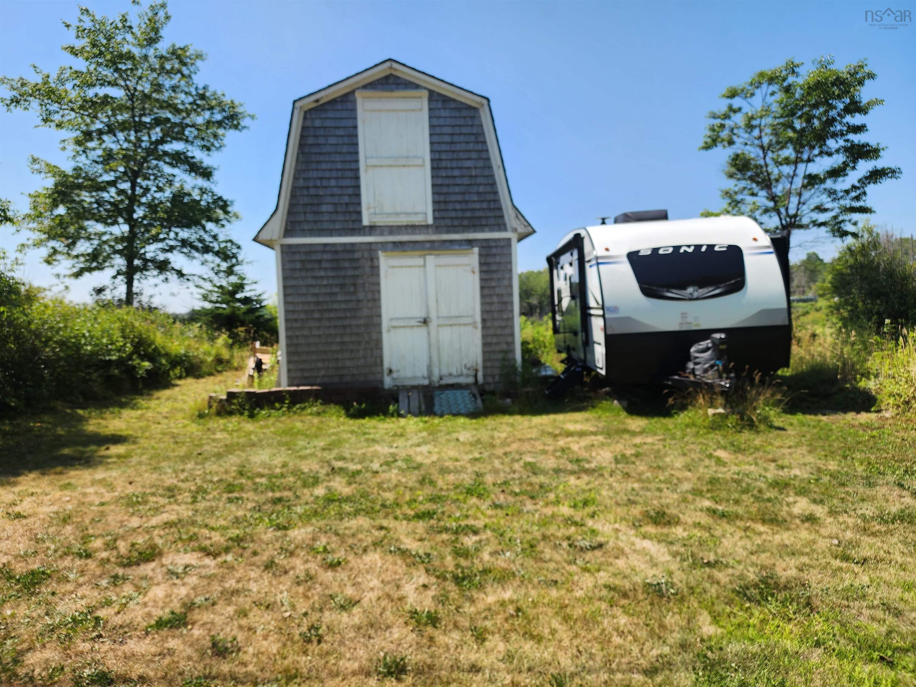 $499,000.00: #5 87 old orchard lane Beaverdam lake, Beaver Dam