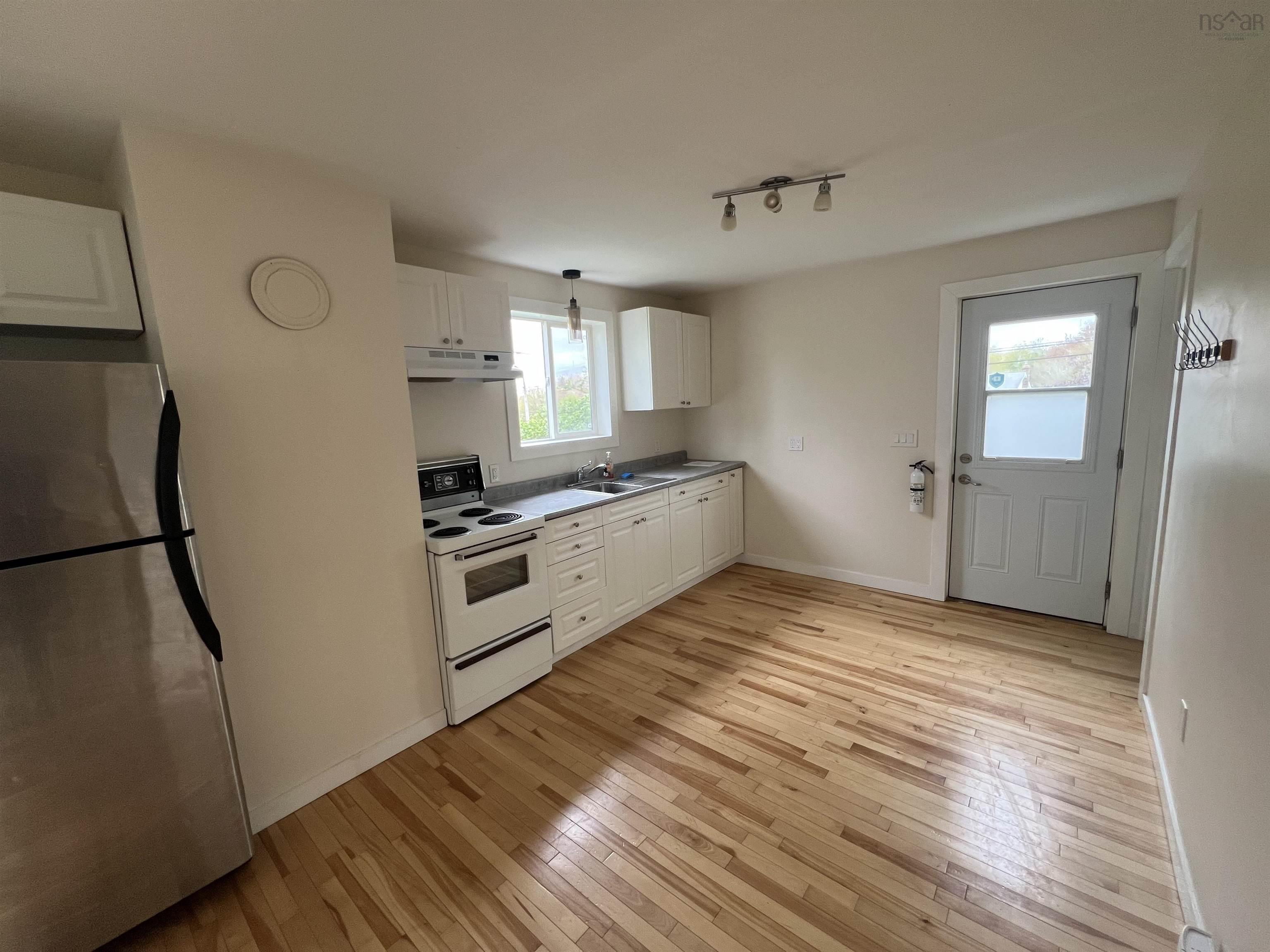 98 Lakecrest Drive, Dartmouth, NS (MLS 202519174)