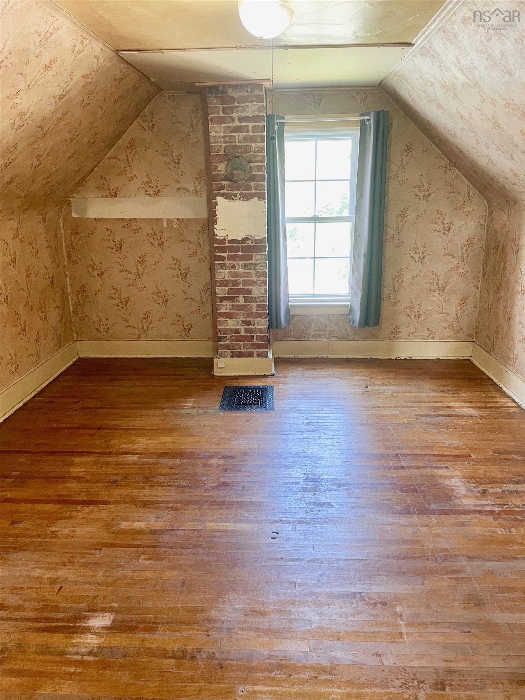 $139,000.00: 119 Alexander Street, Glace Bay