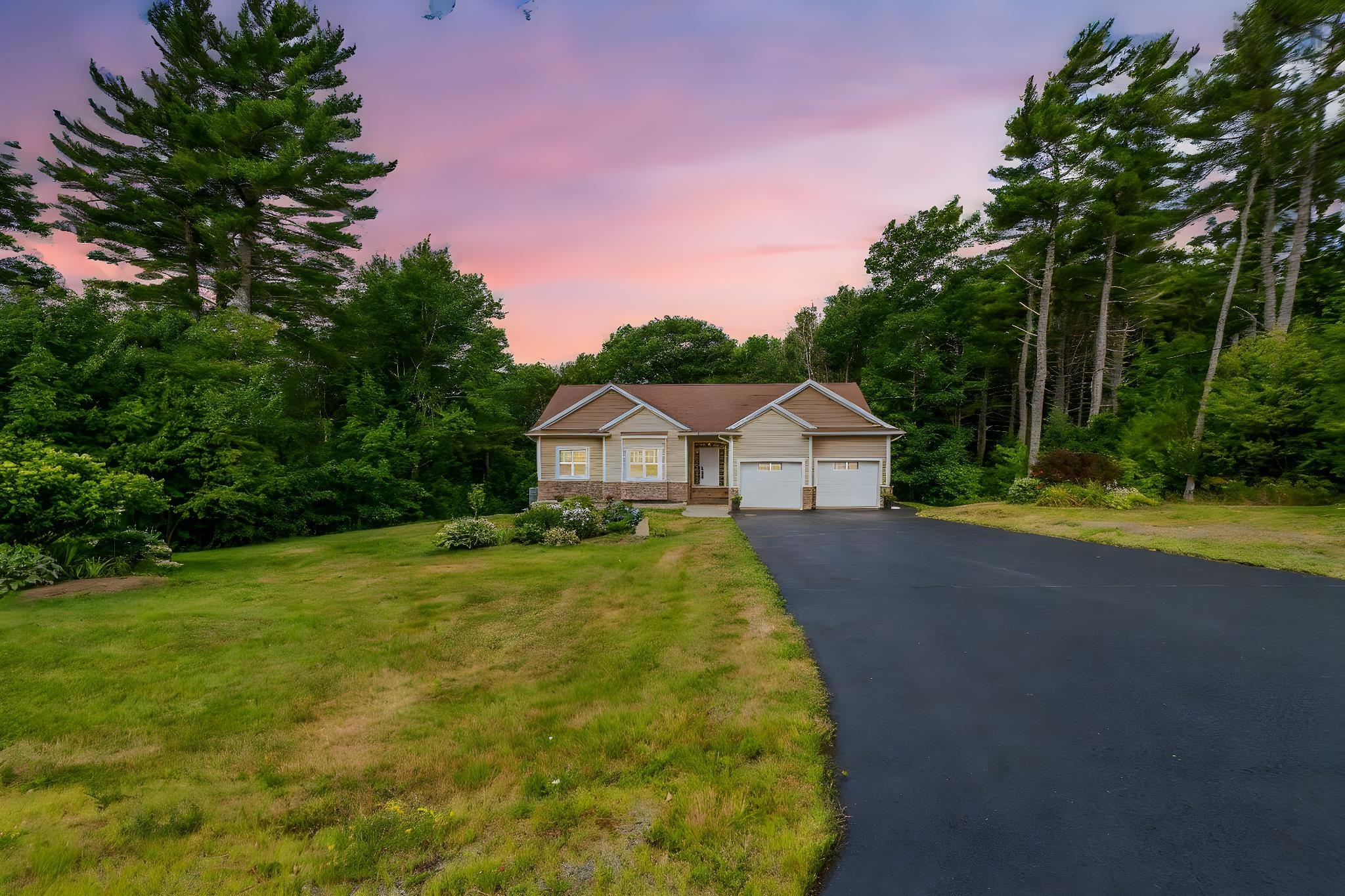 110 Given Drive, Grand Lake, NS (MLS® 202519177)