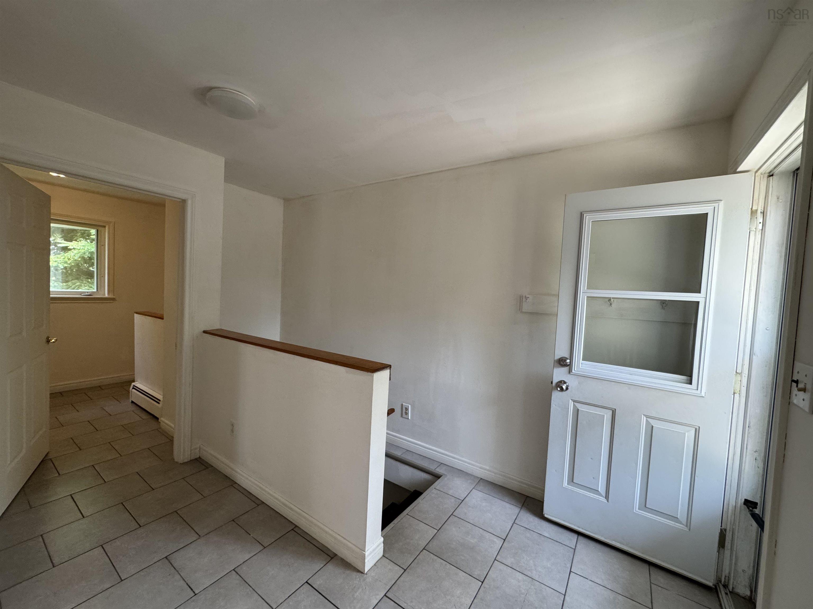 $169,900.00: 233 Douglas Avenue, Glace Bay