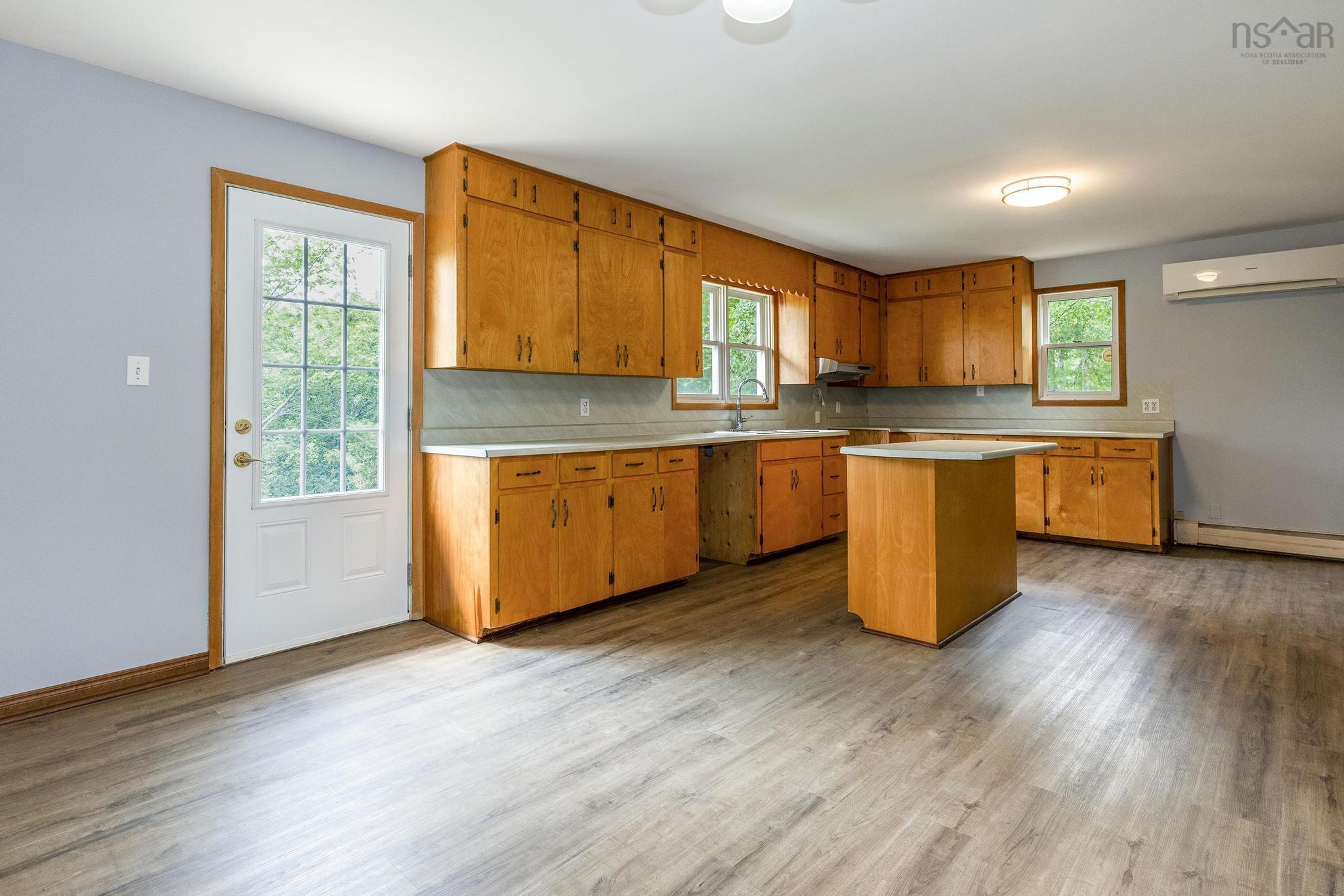 $339,900.00: 1207 Truro Road, Hilden