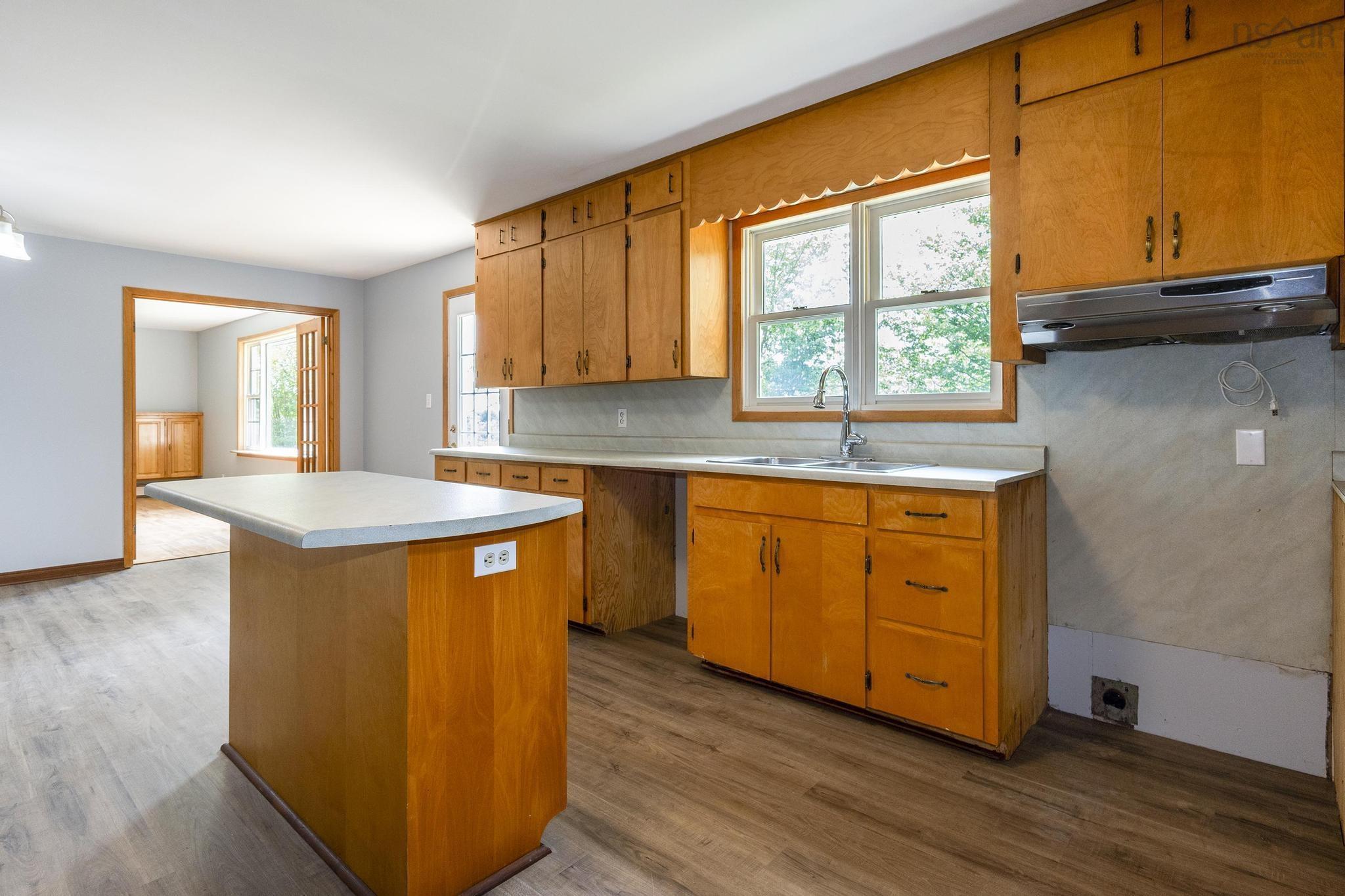 $339,900.00: 1207 Truro Road, Hilden