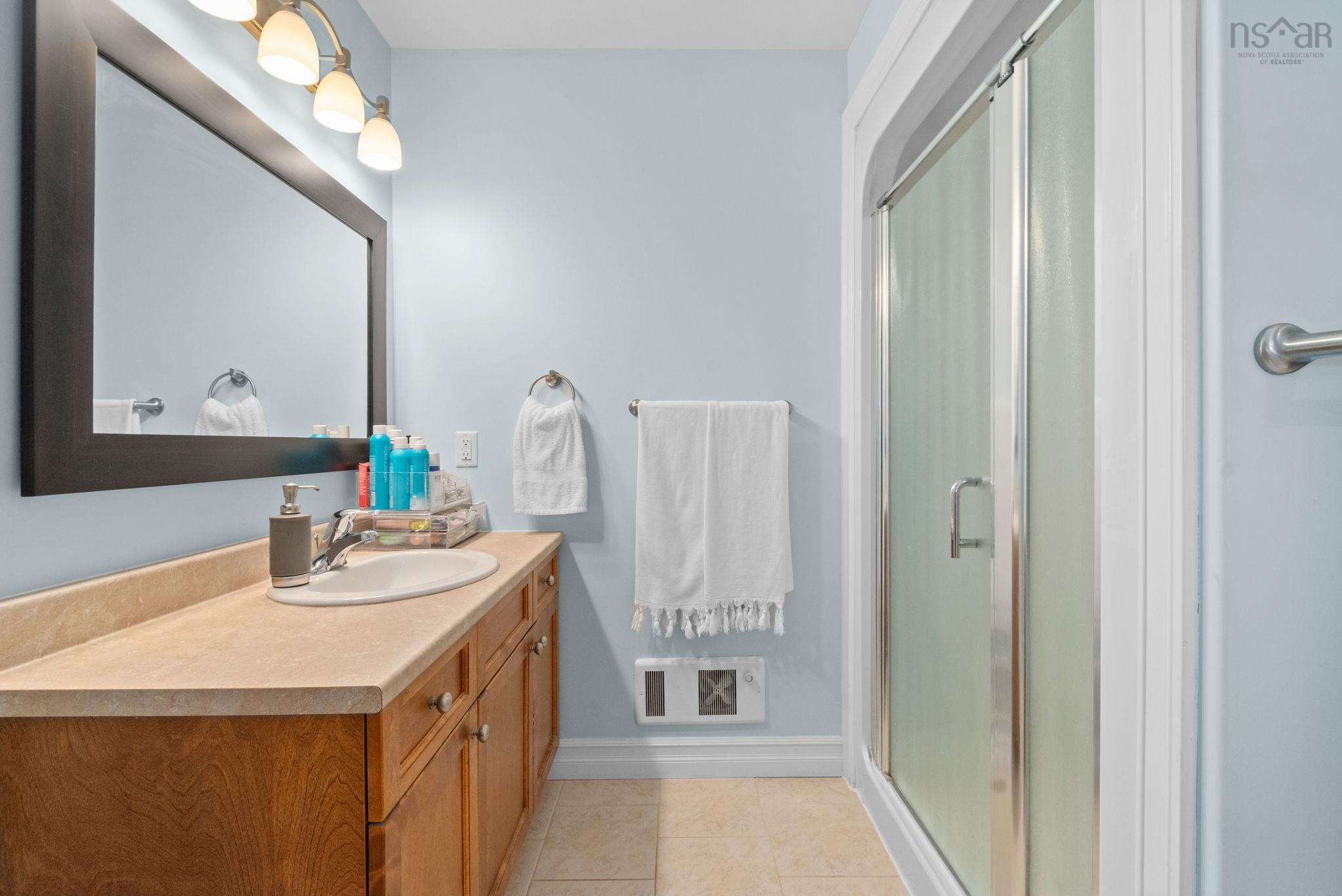 $674,900.00: 285 Gammon Lake Drive, Lawrencetown