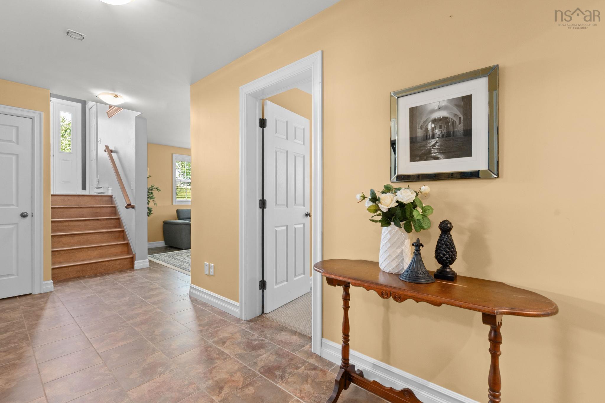 $674,900.00: 285 Gammon Lake Drive, Lawrencetown