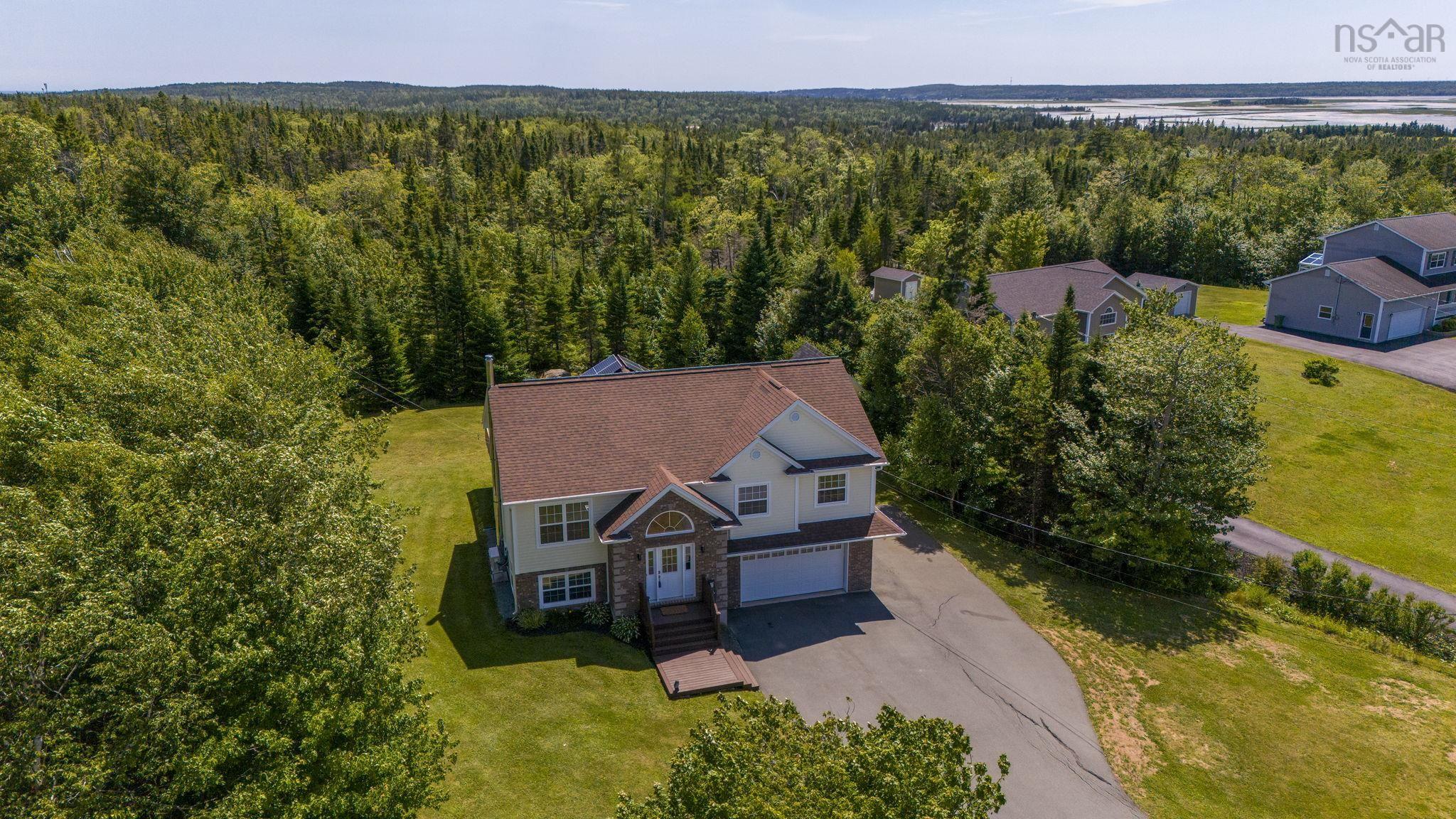 $674,900.00: 285 Gammon Lake Drive, Lawrencetown