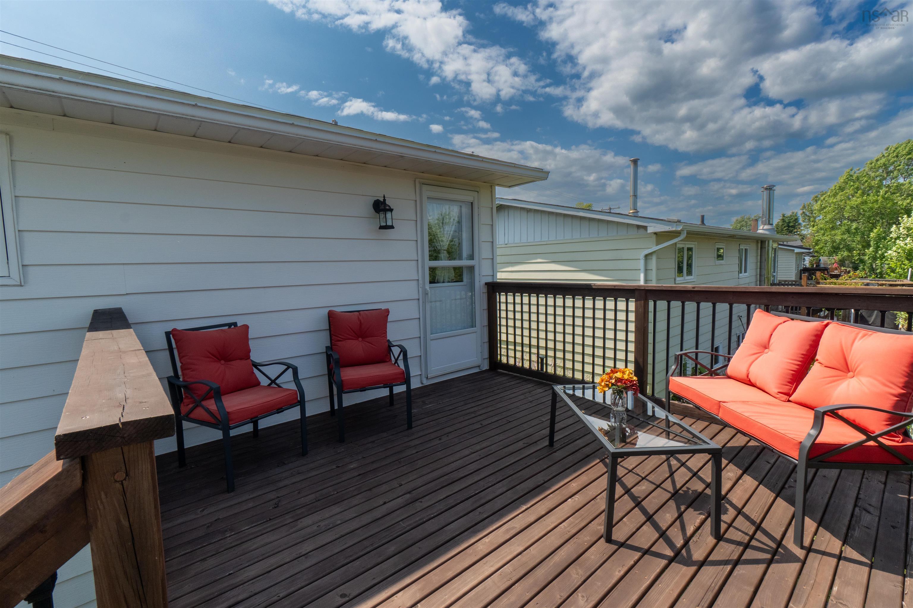 $475,000.00: 274 Poplar Drive, Cole Harbour