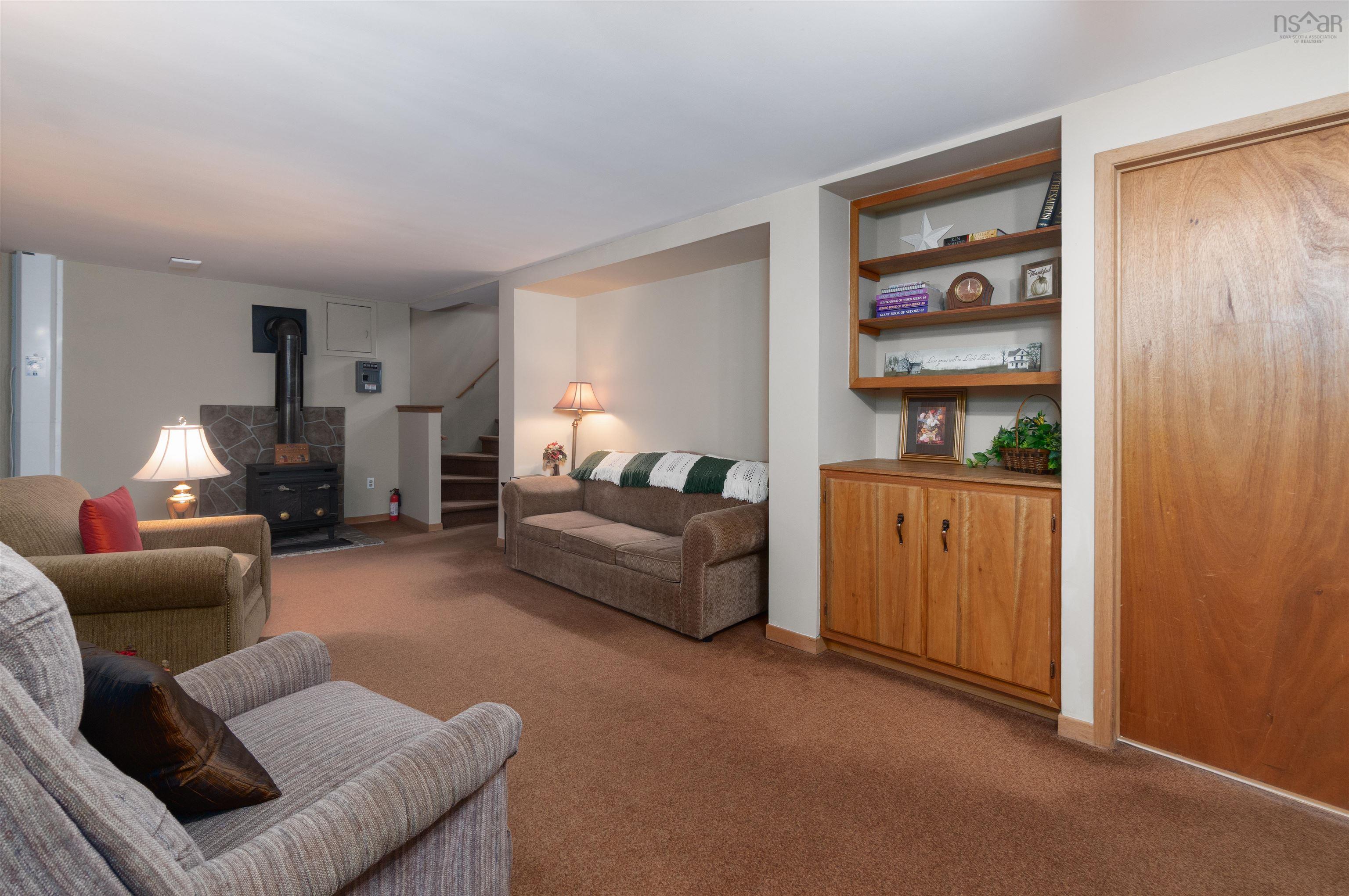 $475,000.00: 274 Poplar Drive, Cole Harbour