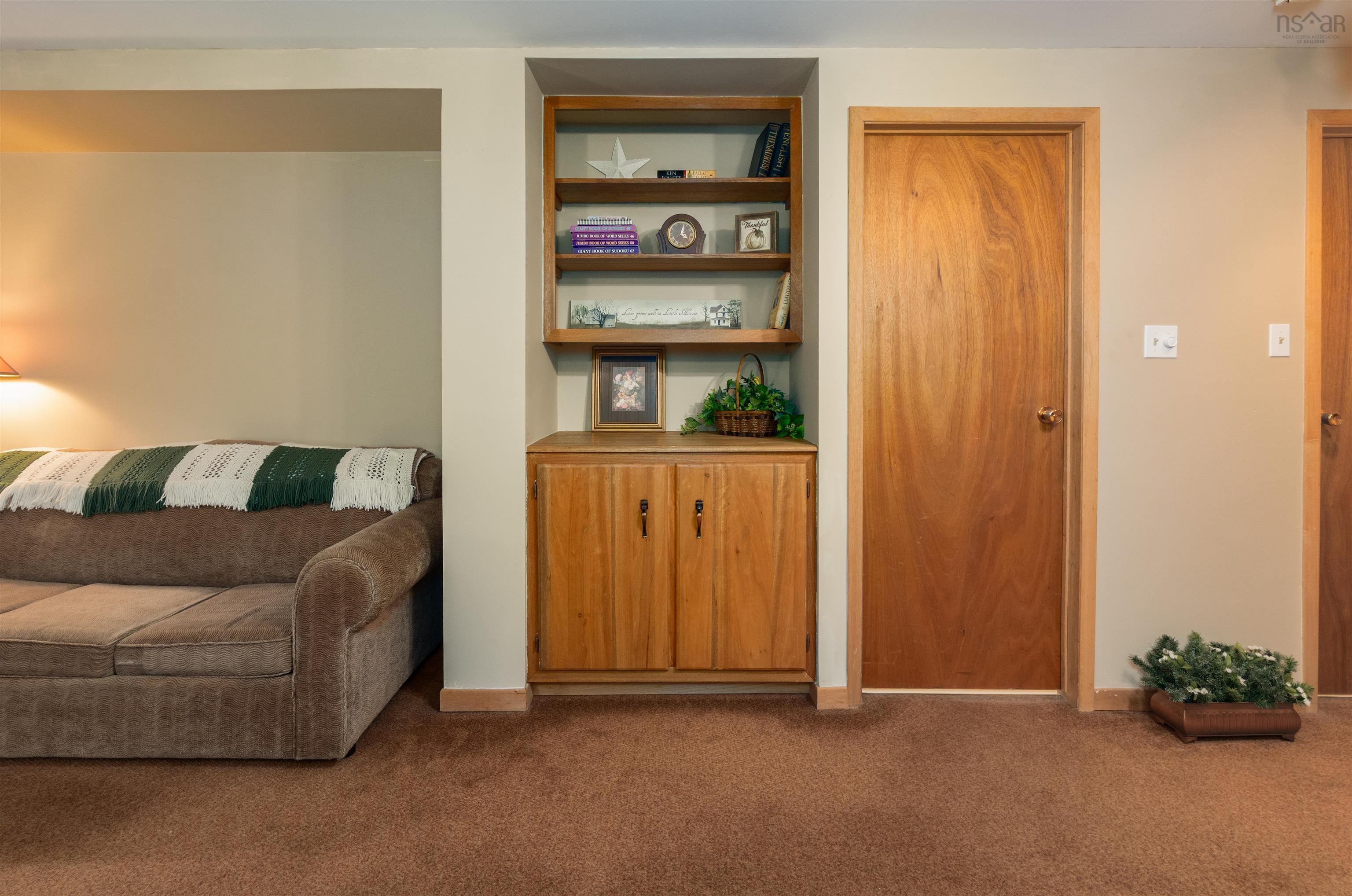 $475,000.00: 274 Poplar Drive, Cole Harbour