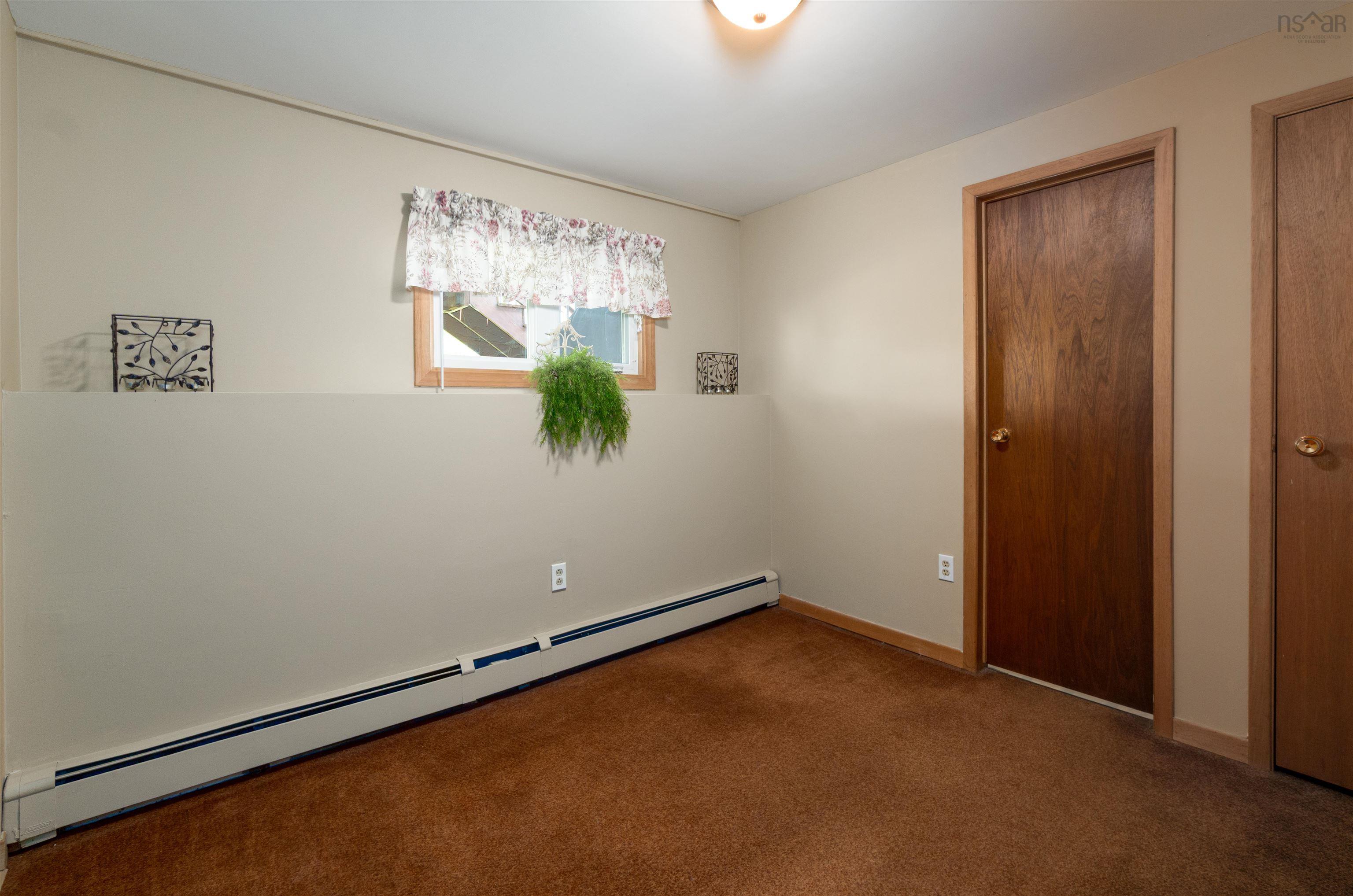 $475,000.00: 274 Poplar Drive, Cole Harbour