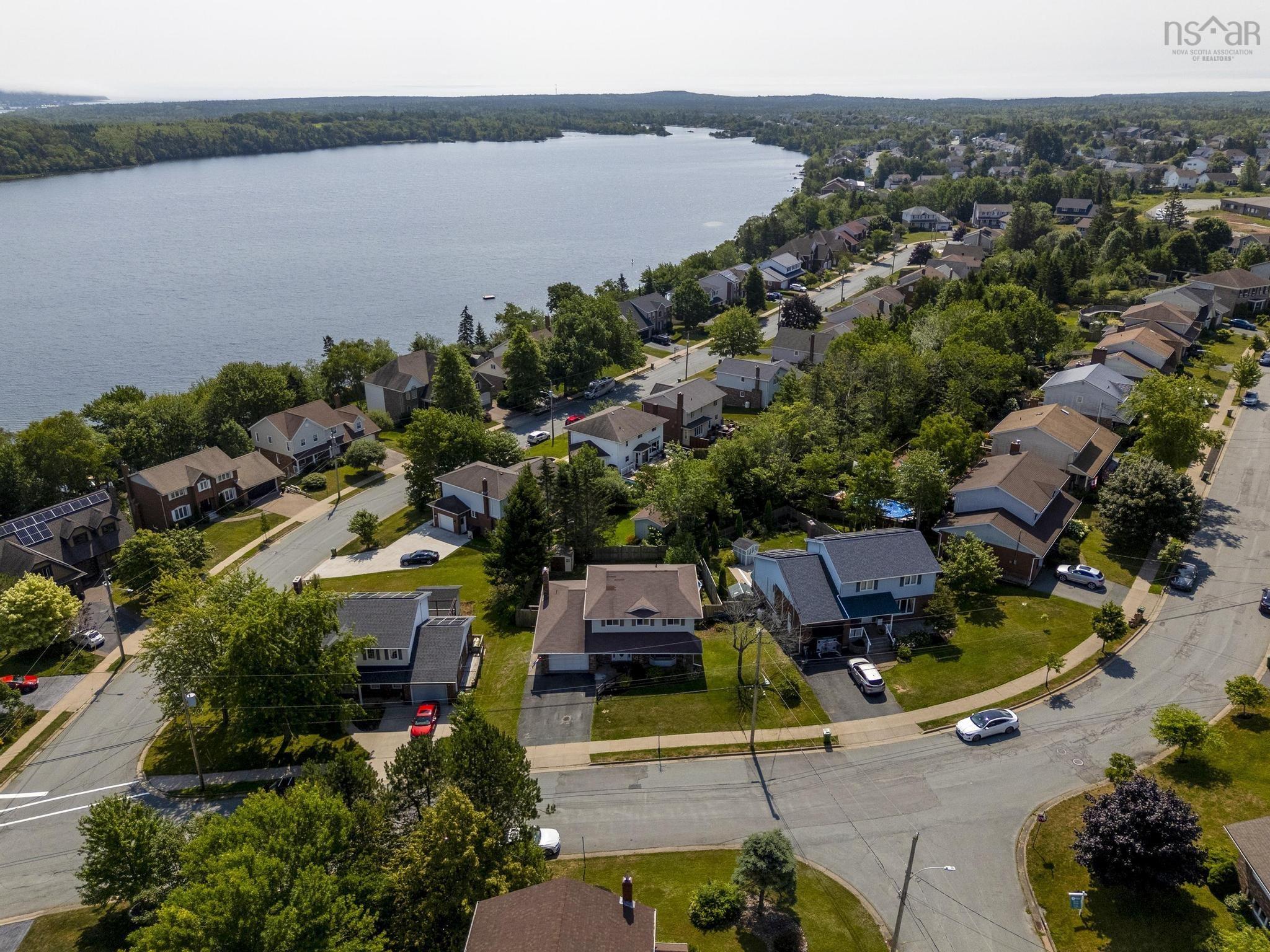 $719,000.00: 121 Greenwich Drive, Dartmouth