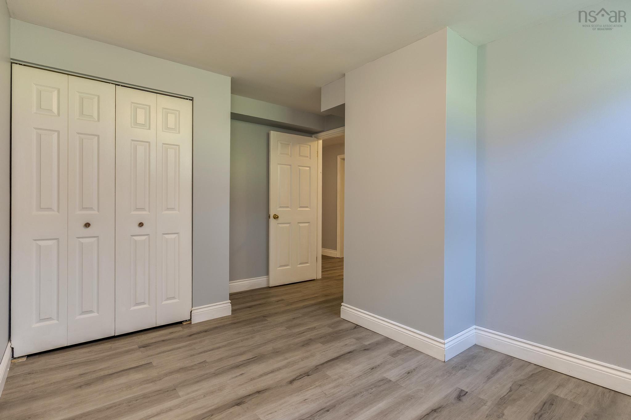 $719,000.00: 121 Greenwich Drive, Dartmouth