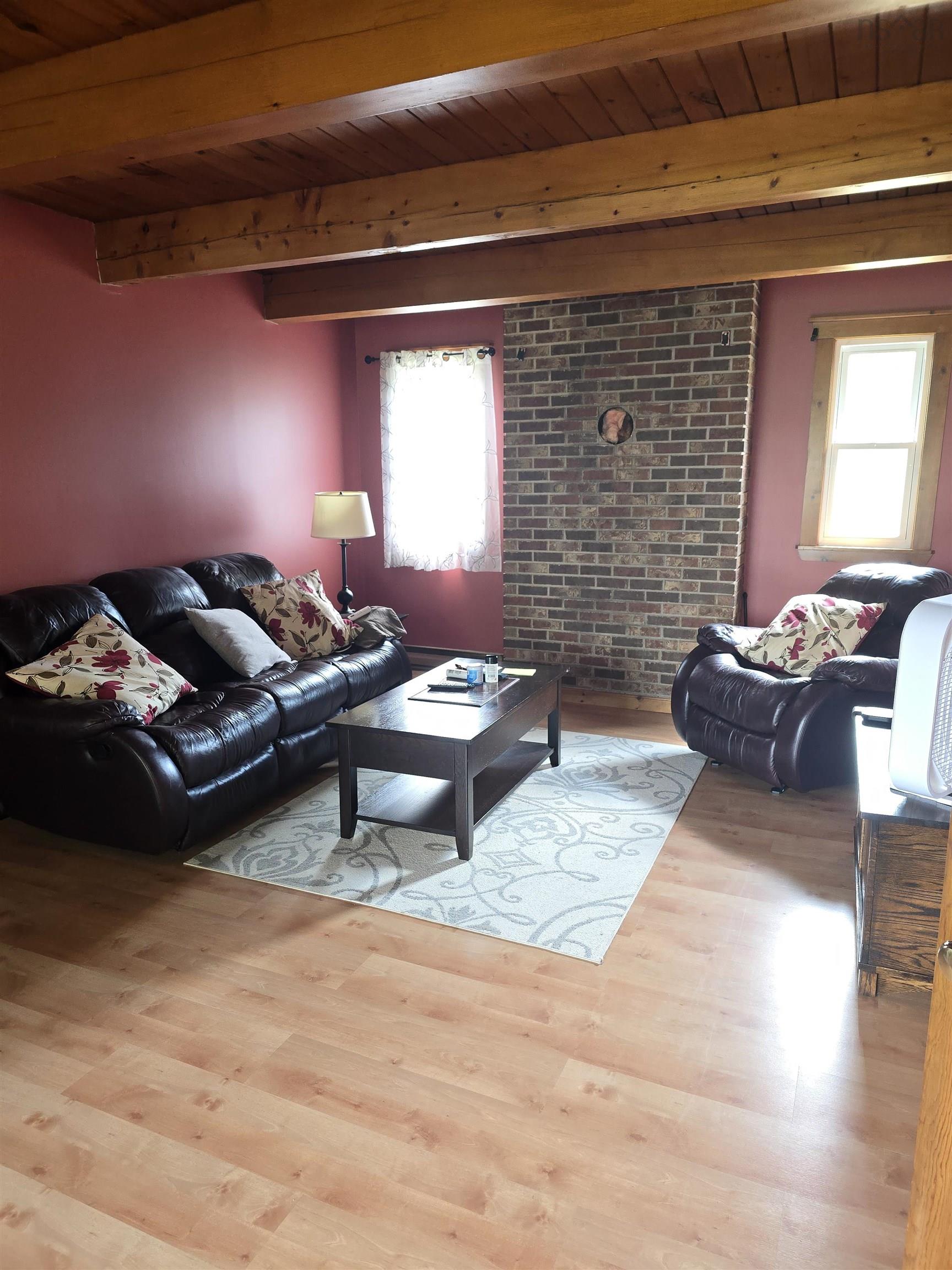 $349,000.00: 1212 Ohio East Rd, Ohio