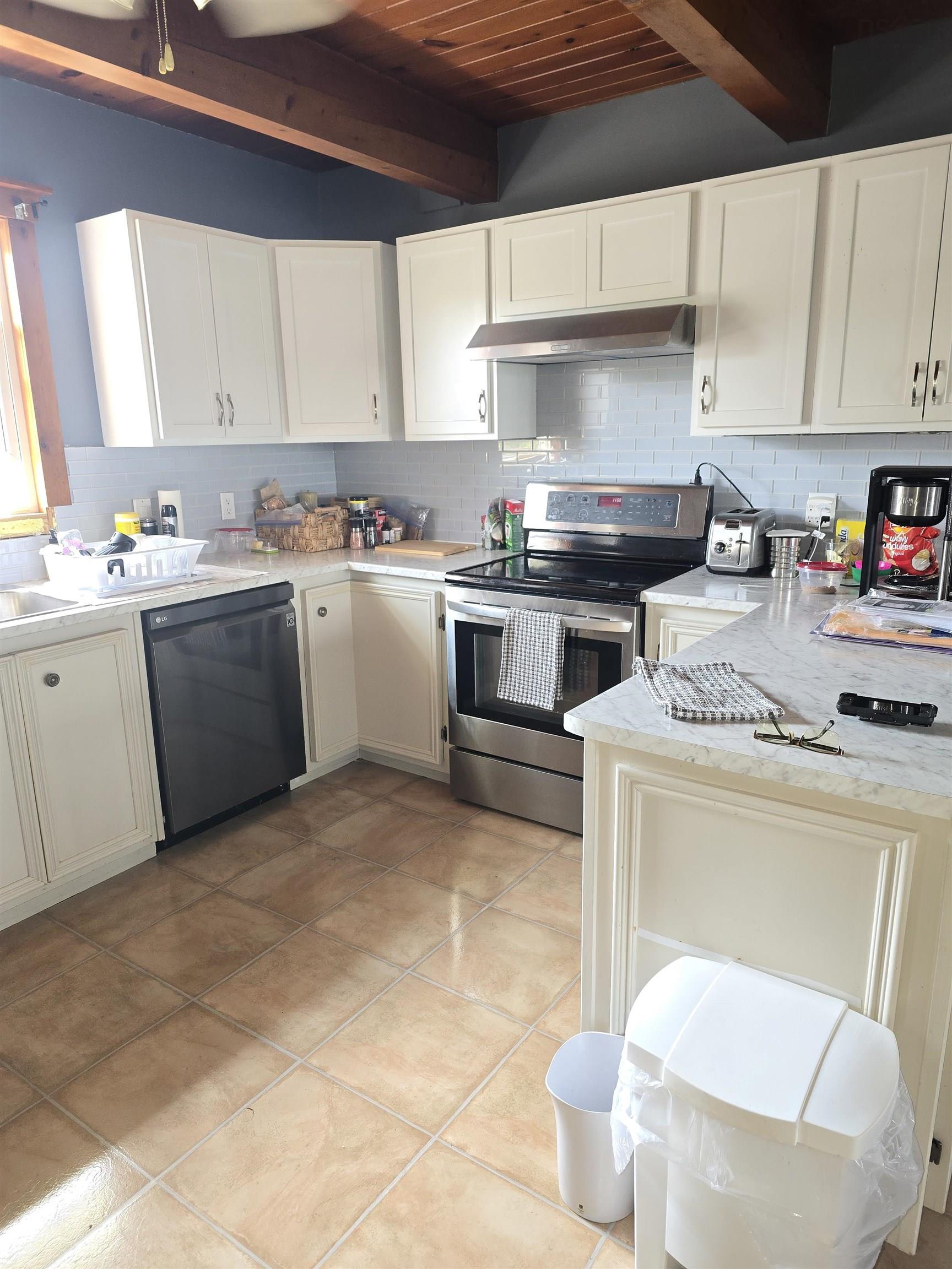 $349,000.00: 1212 Ohio East Rd, Ohio