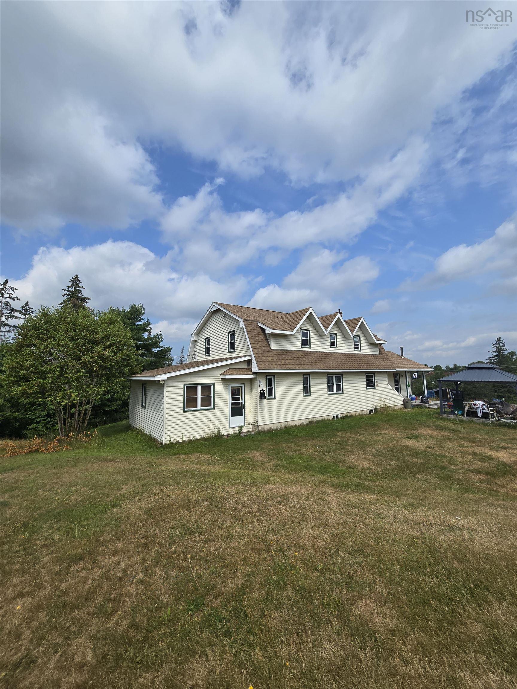 $349,000.00: 1212 Ohio East Rd, Ohio