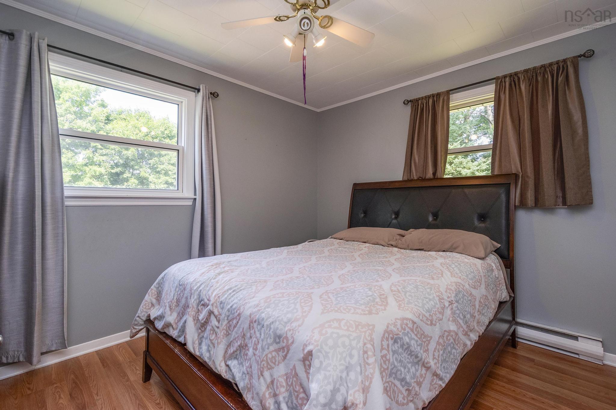 $359,900.00: 15 Catherine Crescent, New Minas