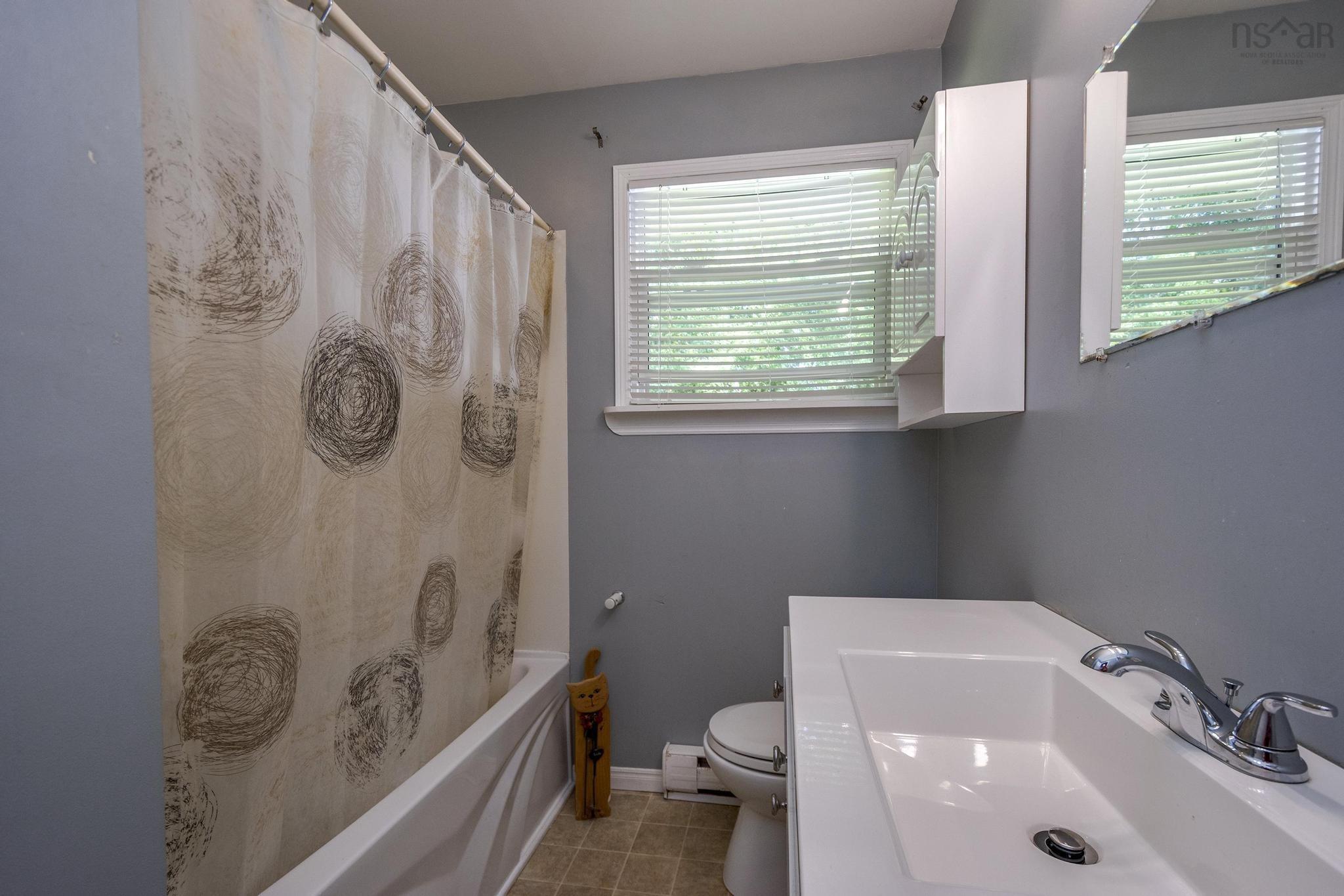 $359,900.00: 15 Catherine Crescent, New Minas