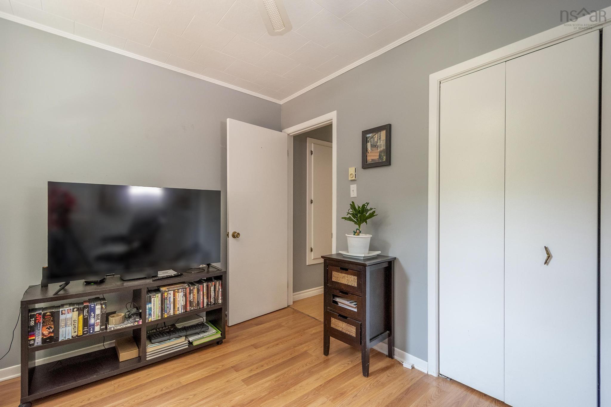 $359,900.00: 15 Catherine Crescent, New Minas