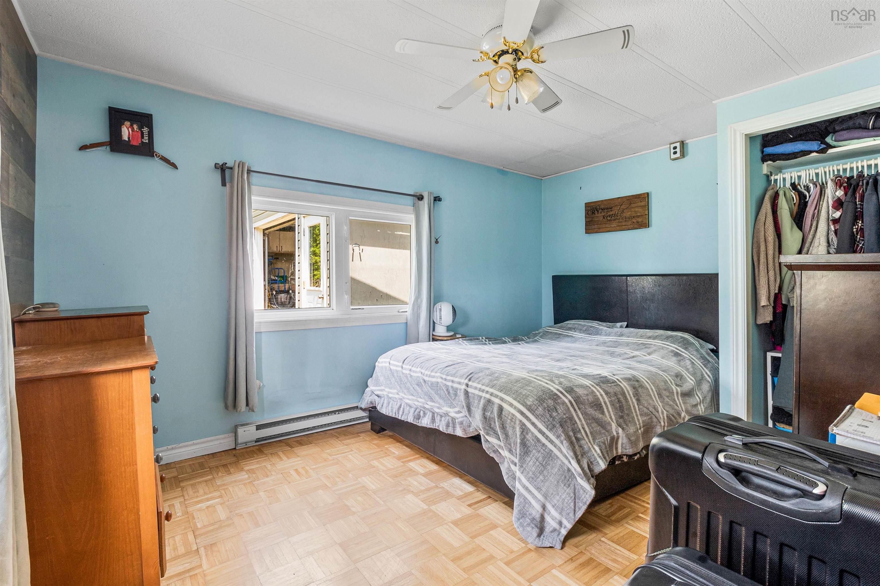 $299,900.00: 777 Collier Road E, Ardoise