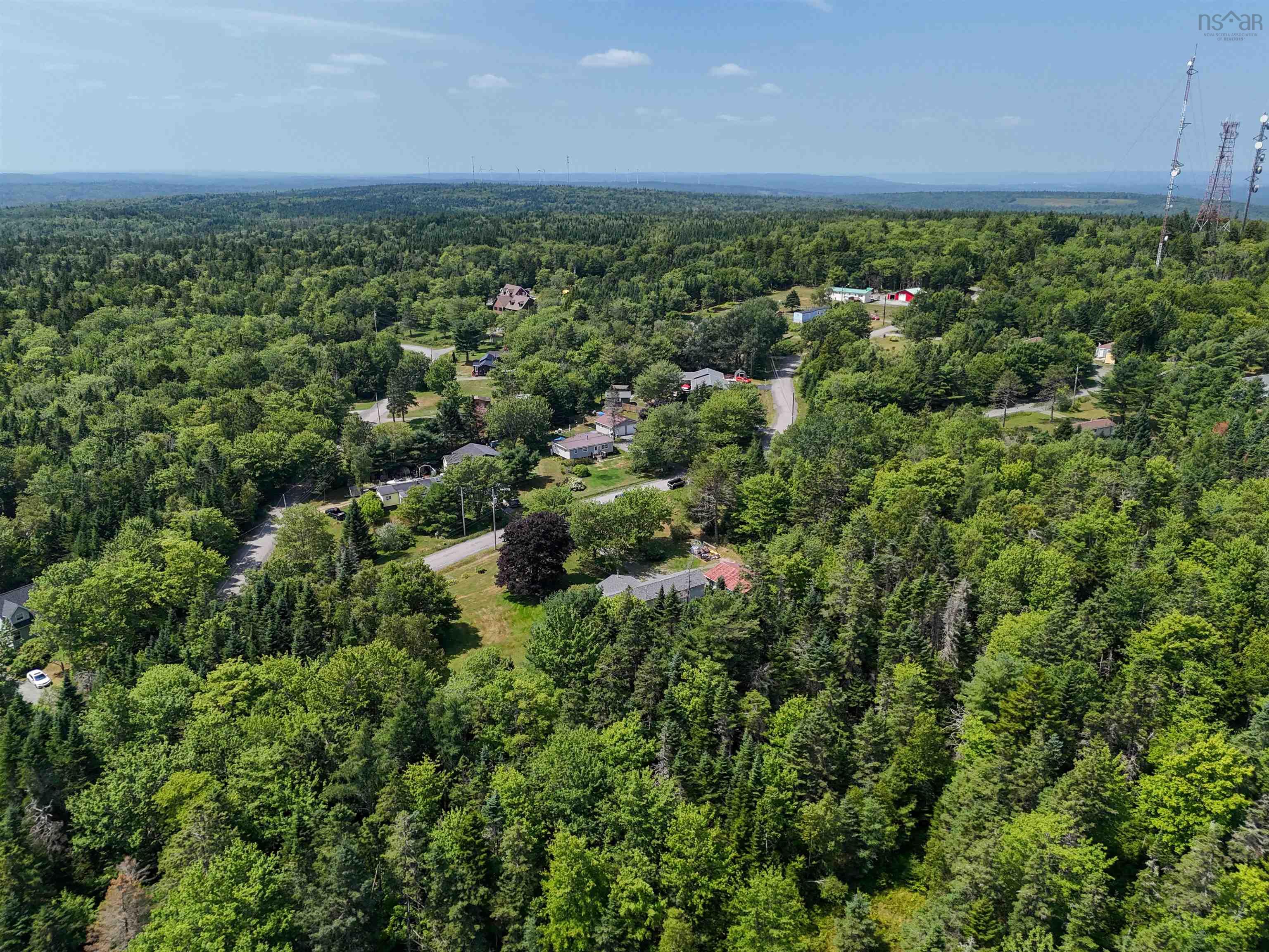 $299,900.00: 777 Collier Road E, Ardoise