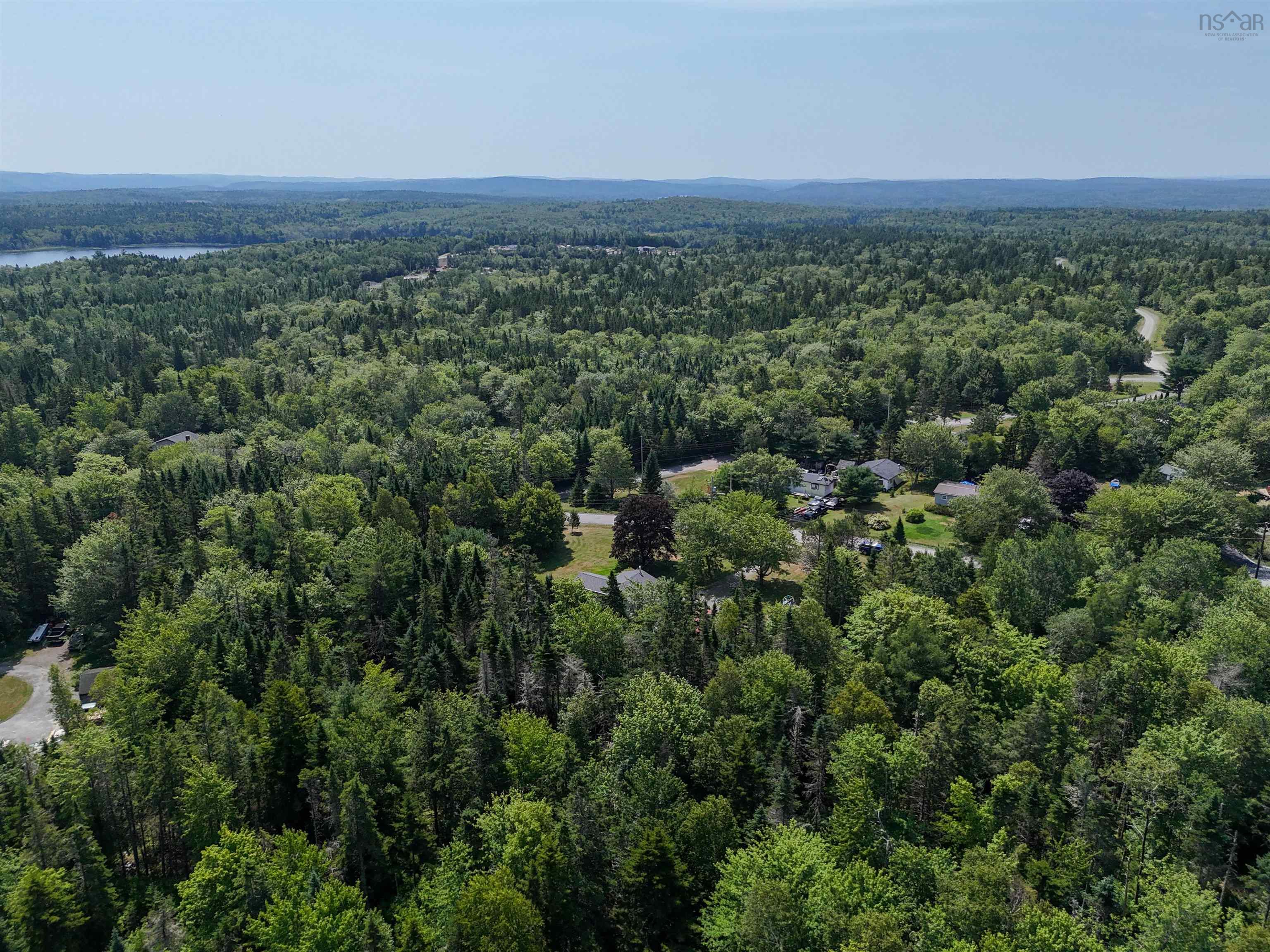 $299,900.00: 777 Collier Road E, Ardoise