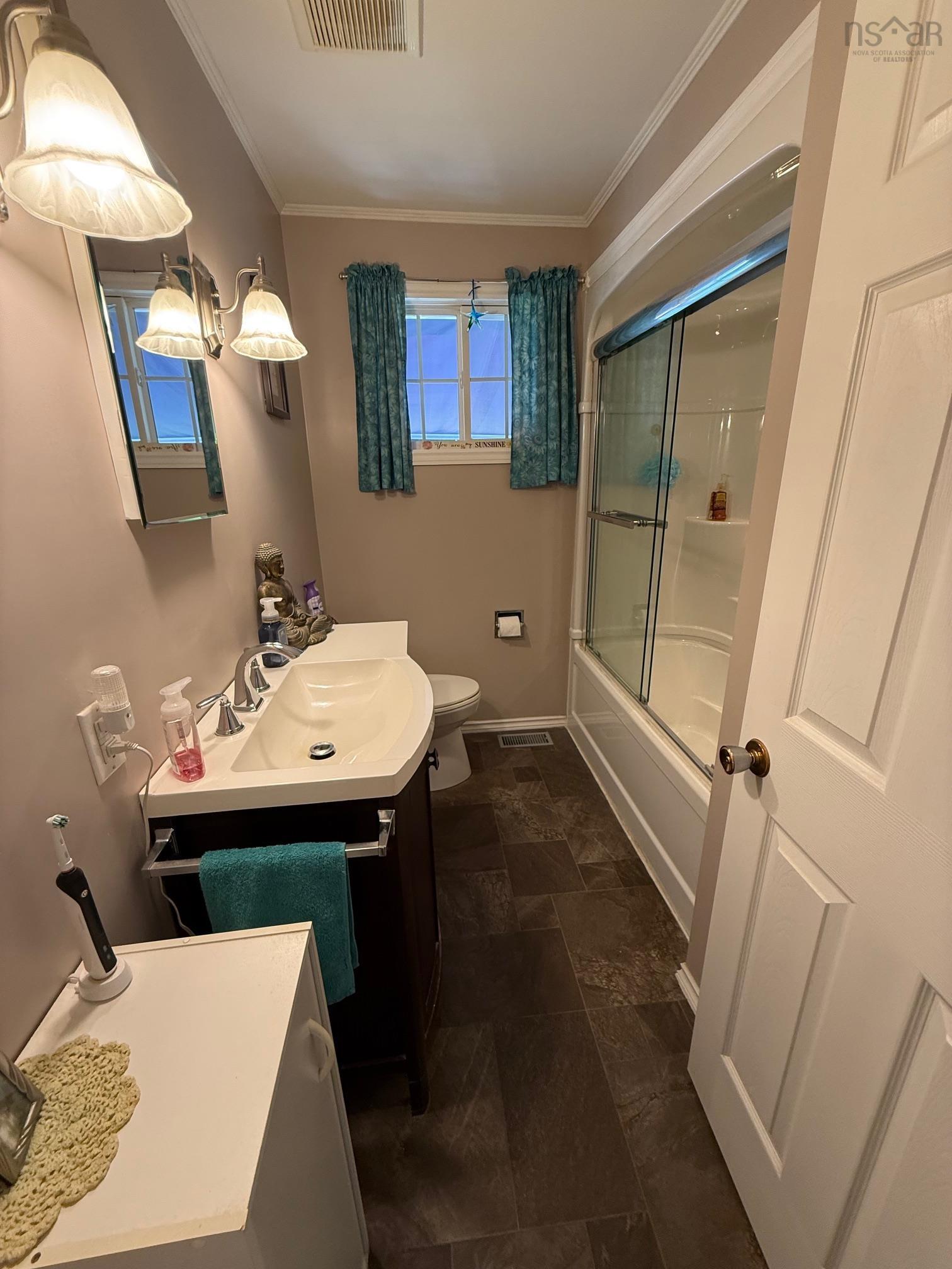 $349,900.00: 31 Beech Street, Oakhill