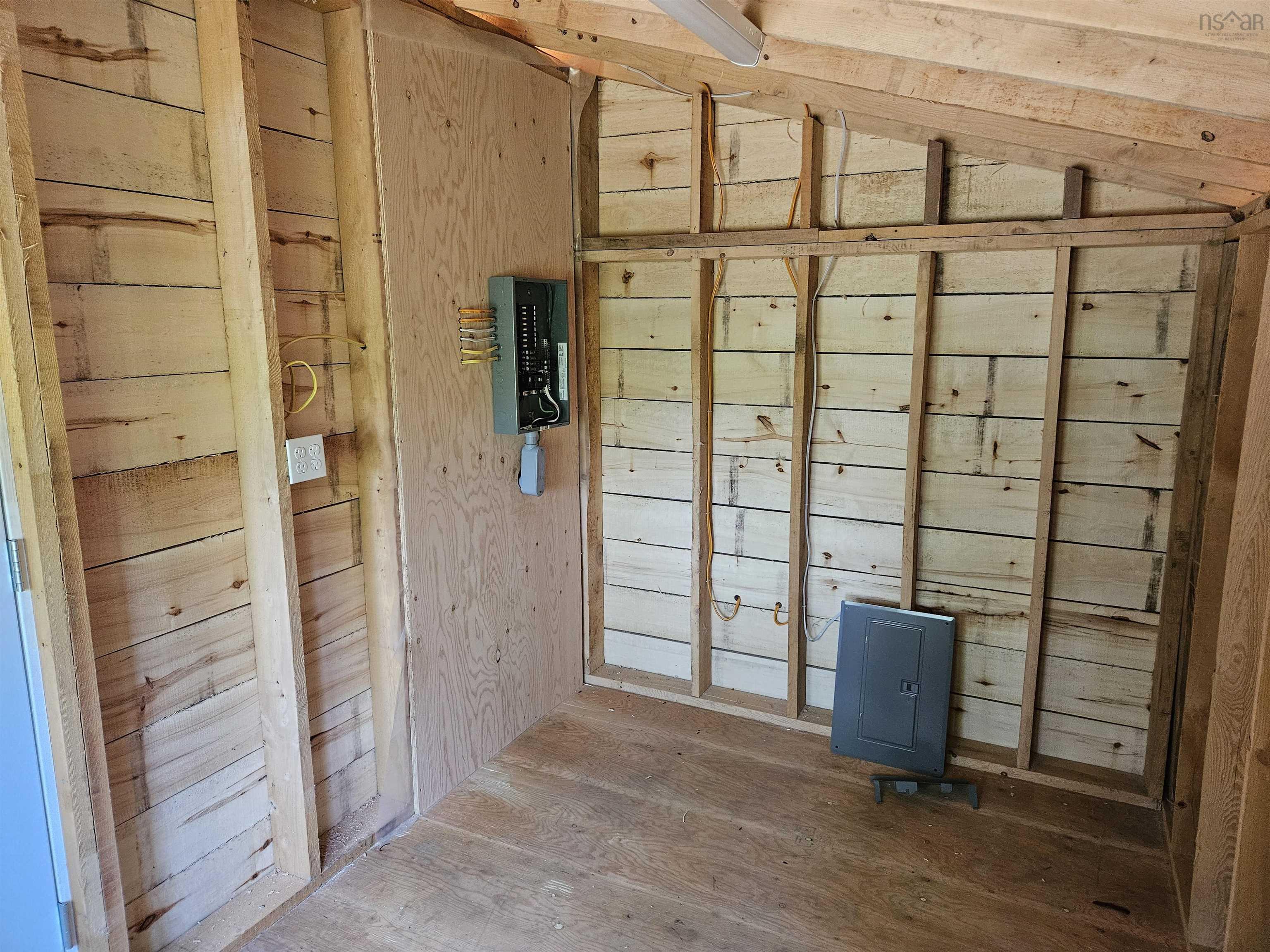 $100,000.00: 92 Sunshine Drive, Concession