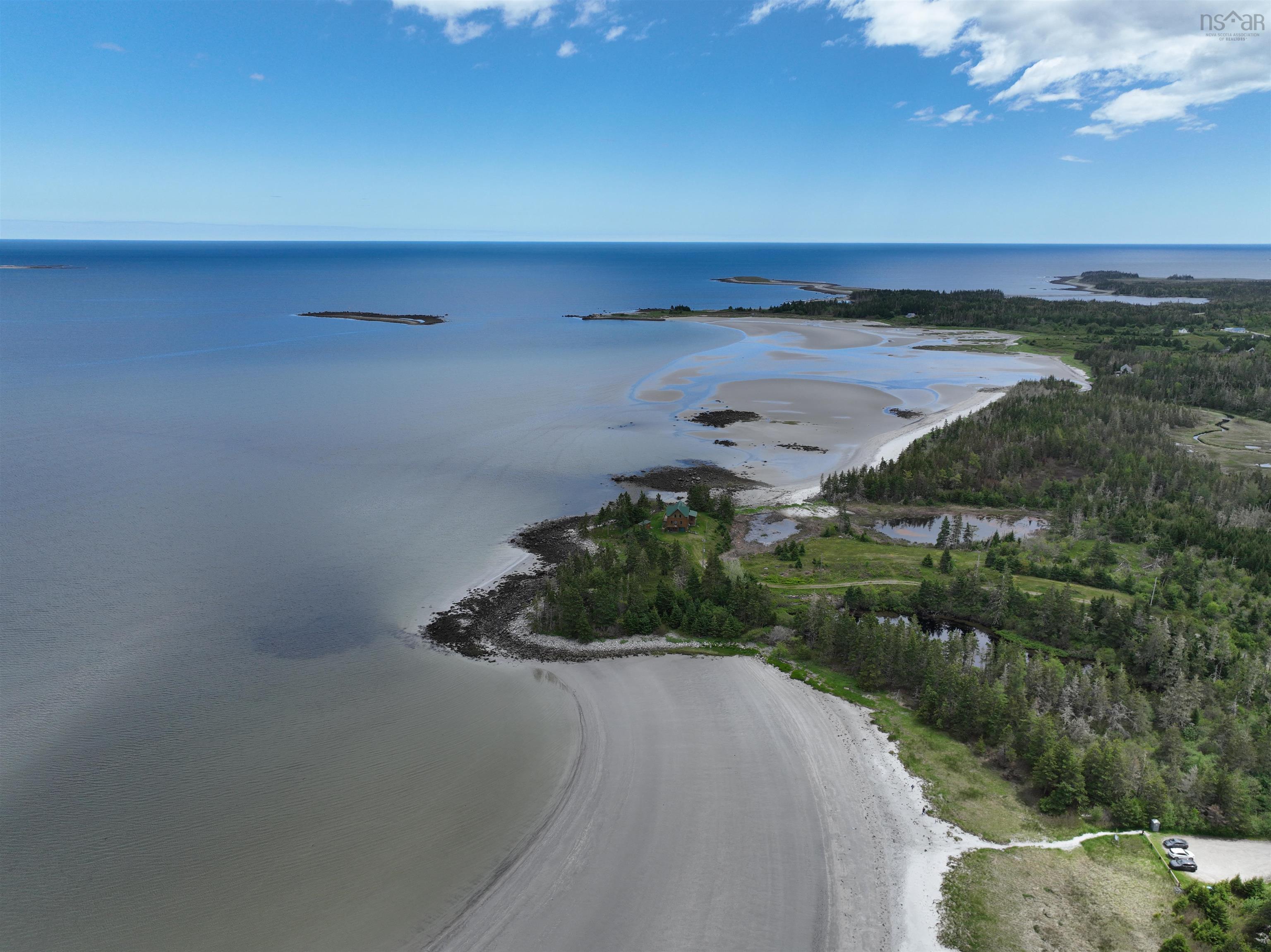 $259,000.00: 2450 West Sable Road, Little Harbour