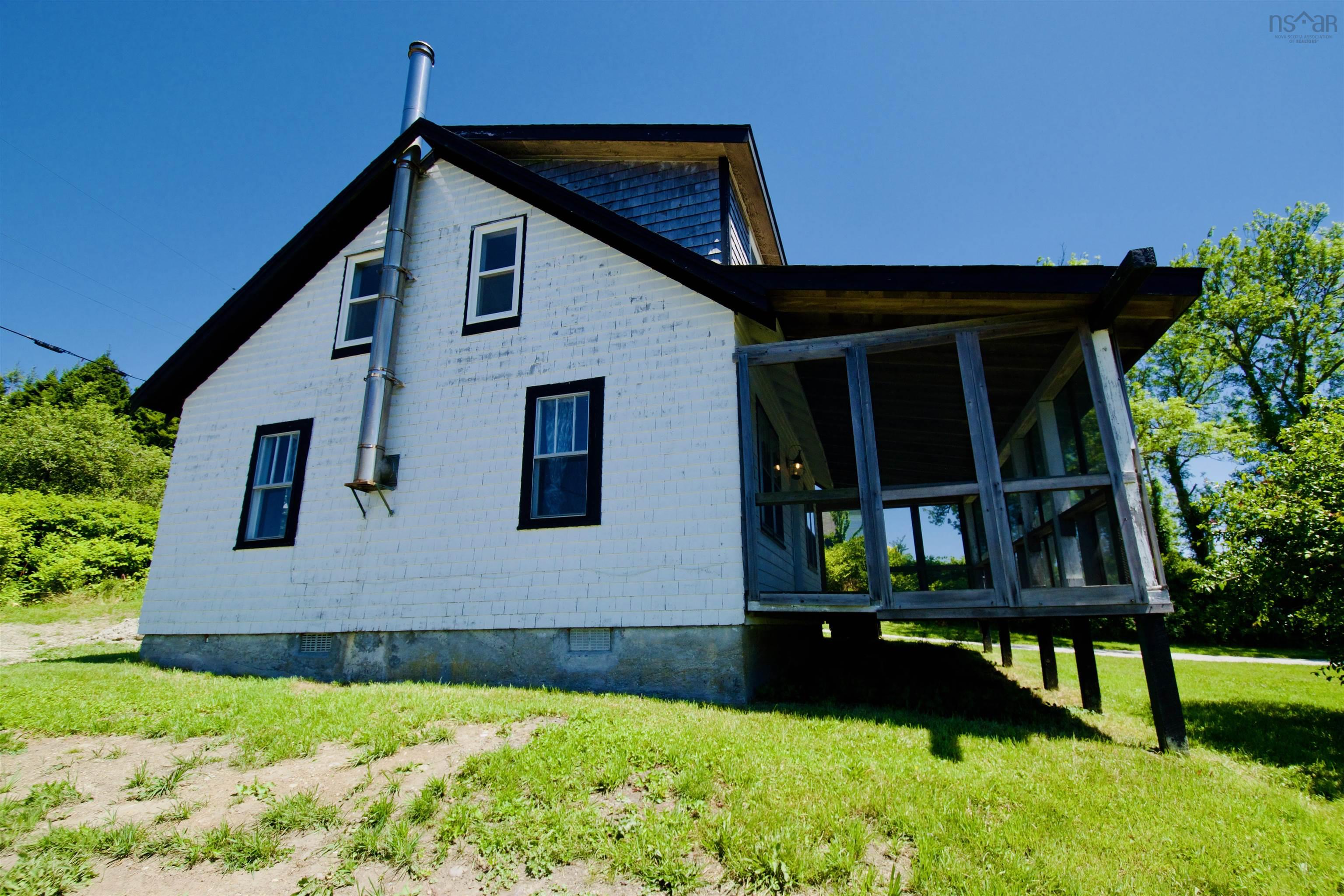 $259,000.00: 2450 West Sable Road, Little Harbour