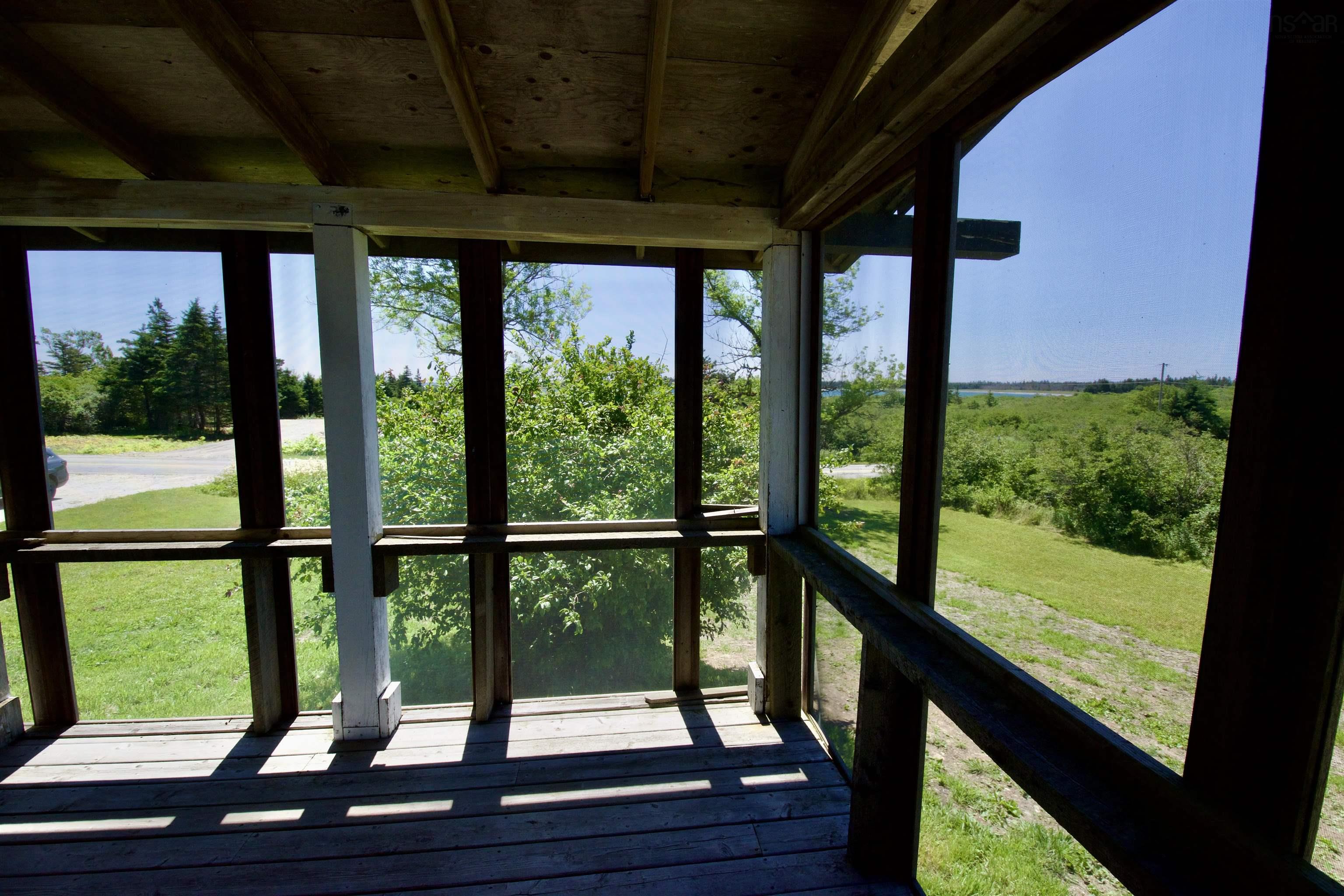 $259,000.00: 2450 West Sable Road, Little Harbour