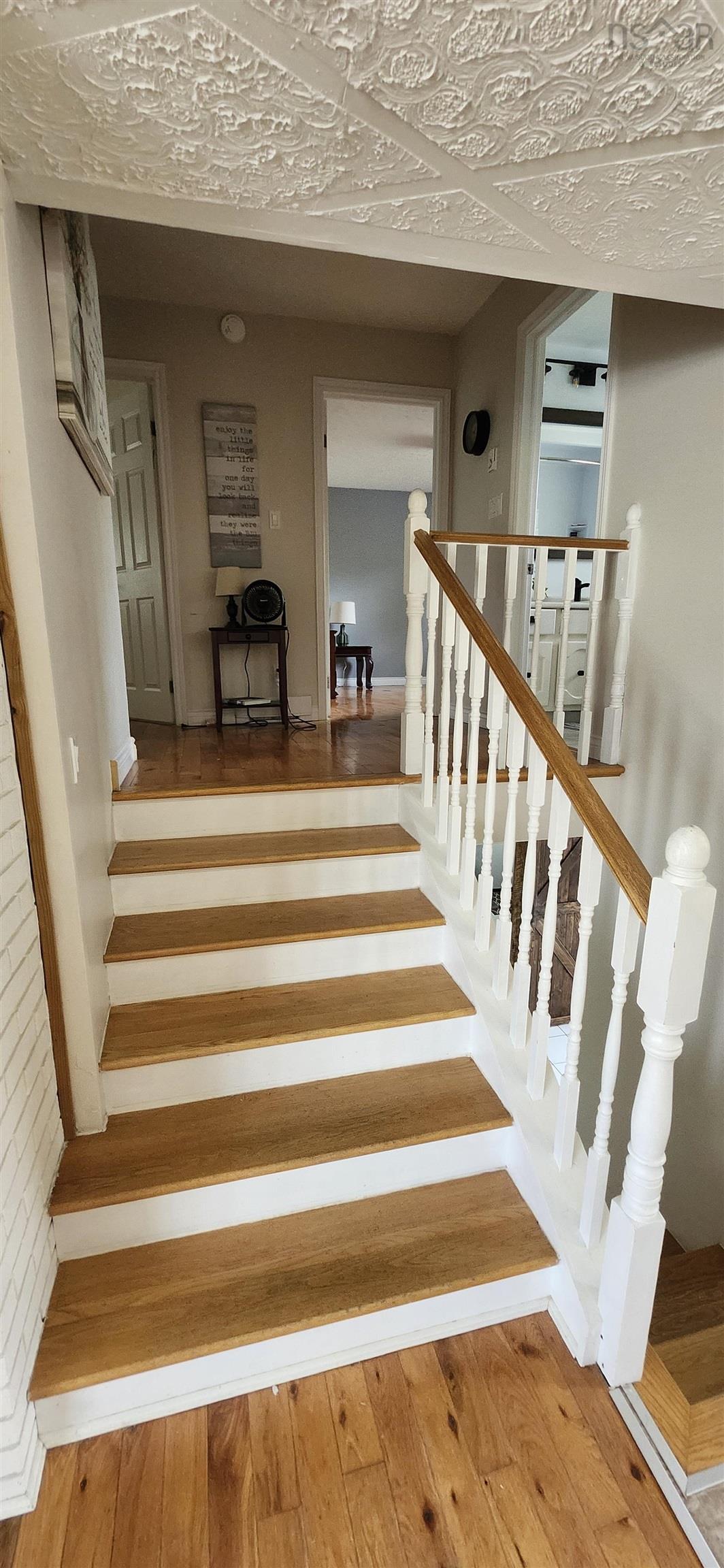 $399,900.00: 13 Lupin Lane, Tanglewood