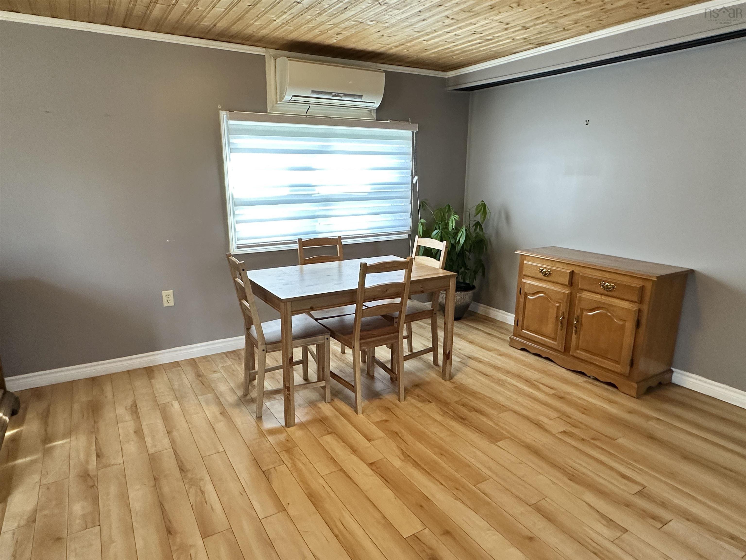 $175,000.00: 41 School Street, Sandy Point